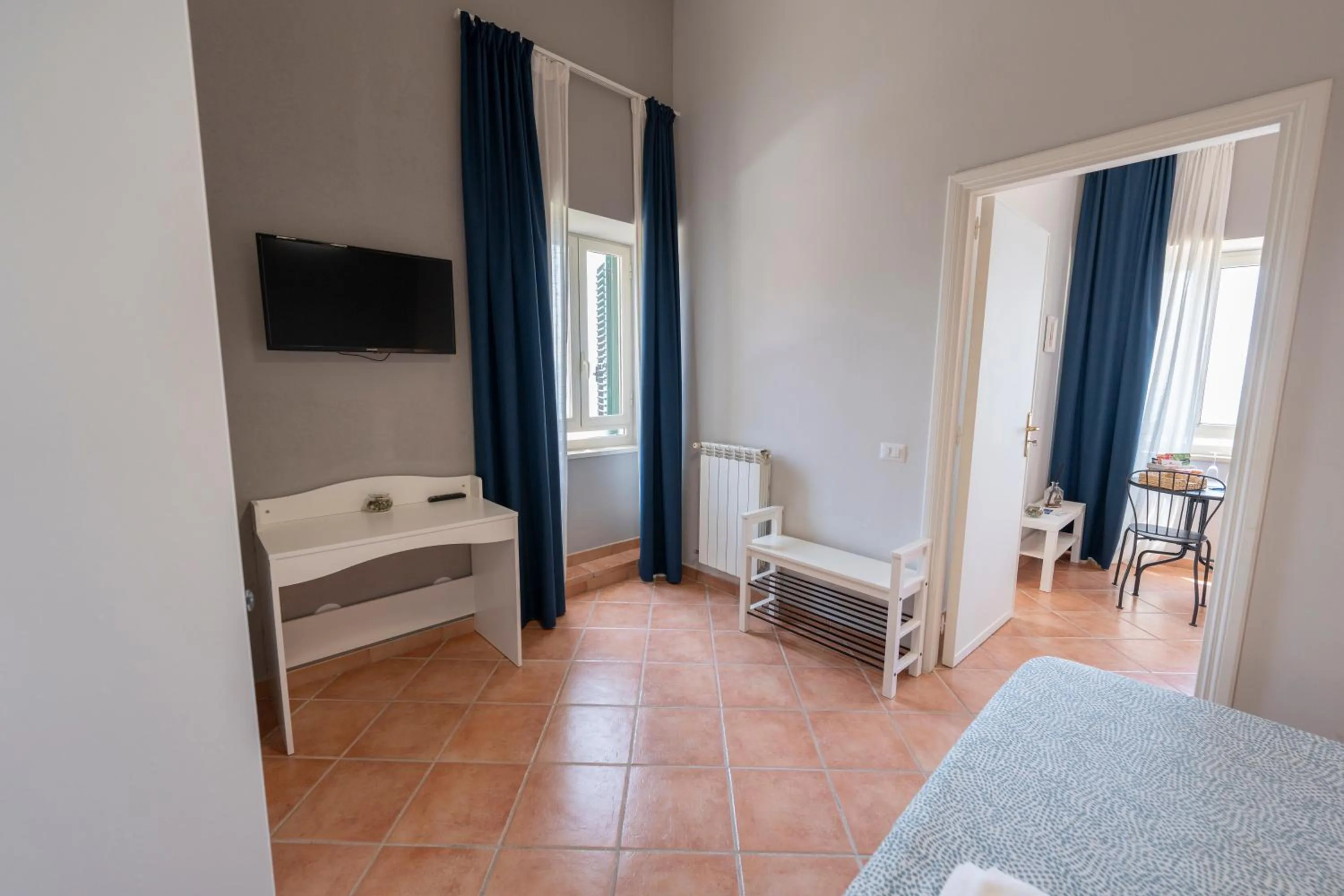 Photo of the whole room, Bed in Artis Mare