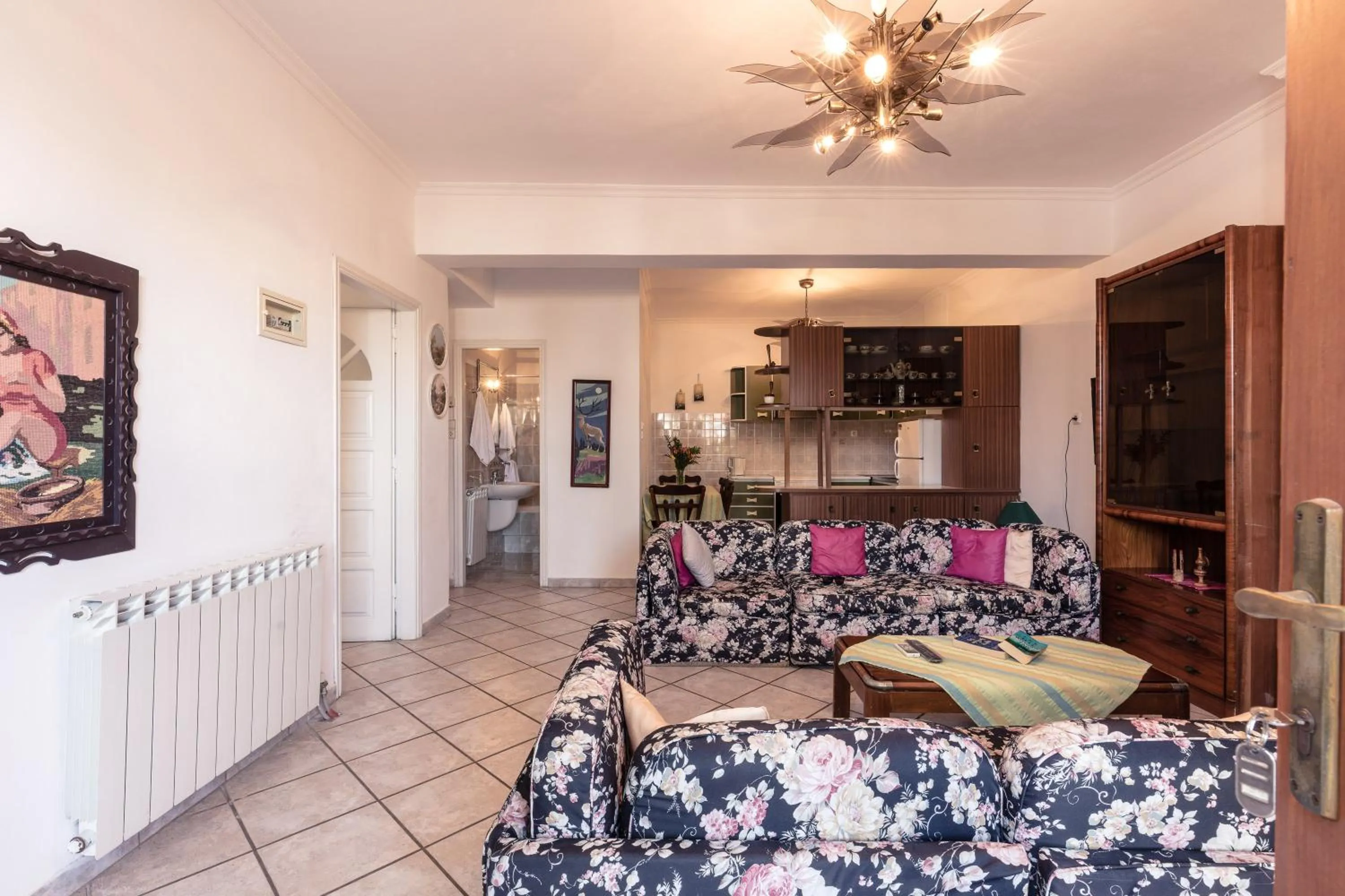 Kitchen or kitchenette in Yianna Hotel