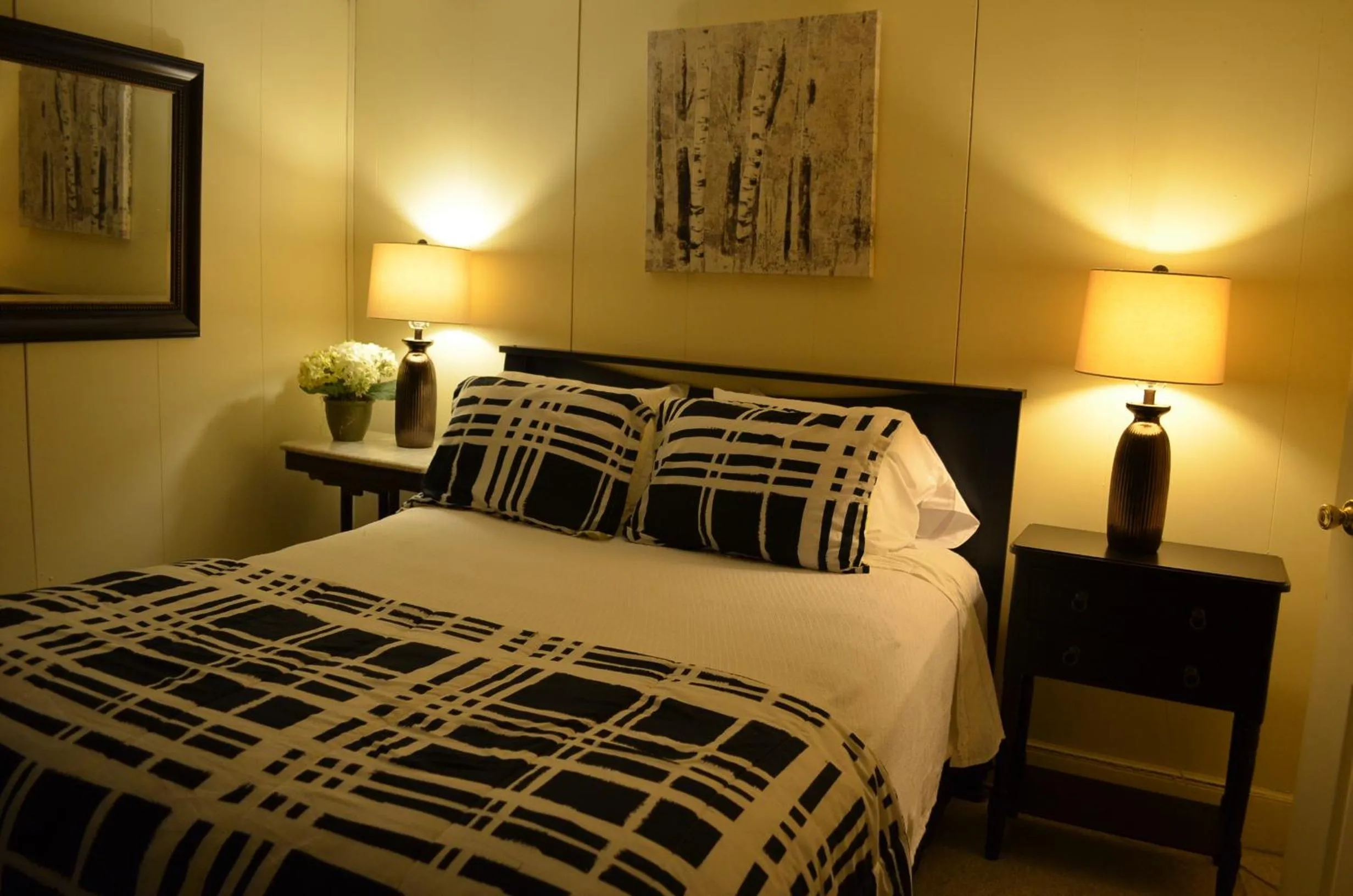 Bedroom, Bed in The Bavarian Manor Hotel