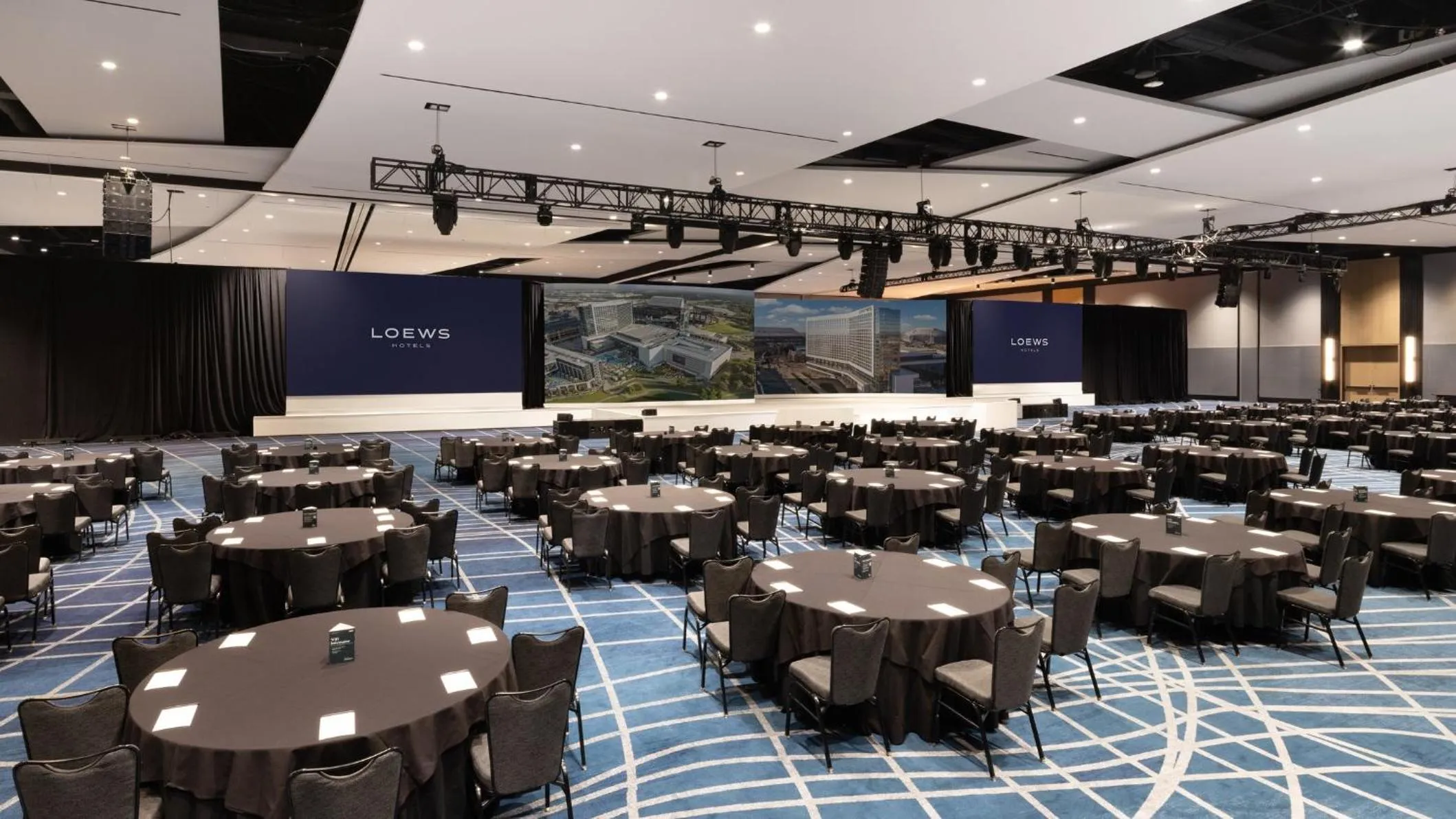 Banquet/Function facilities in Loews Arlington Hotel