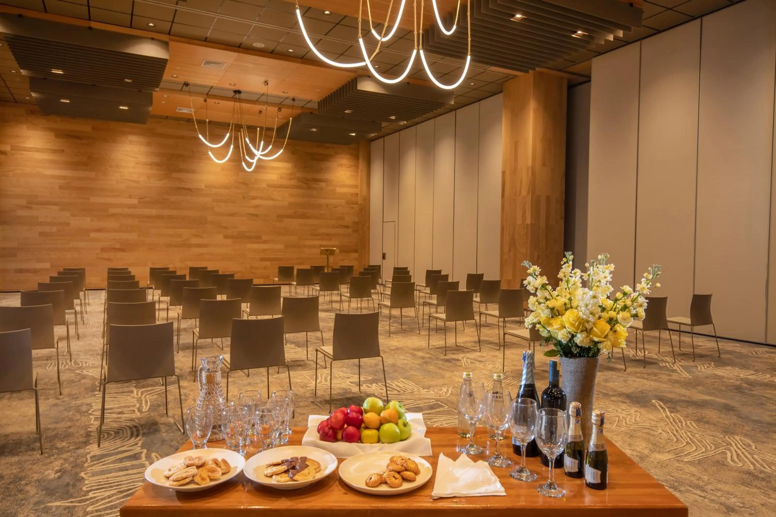 Banquet/Function facilities in GO Quito Hotel