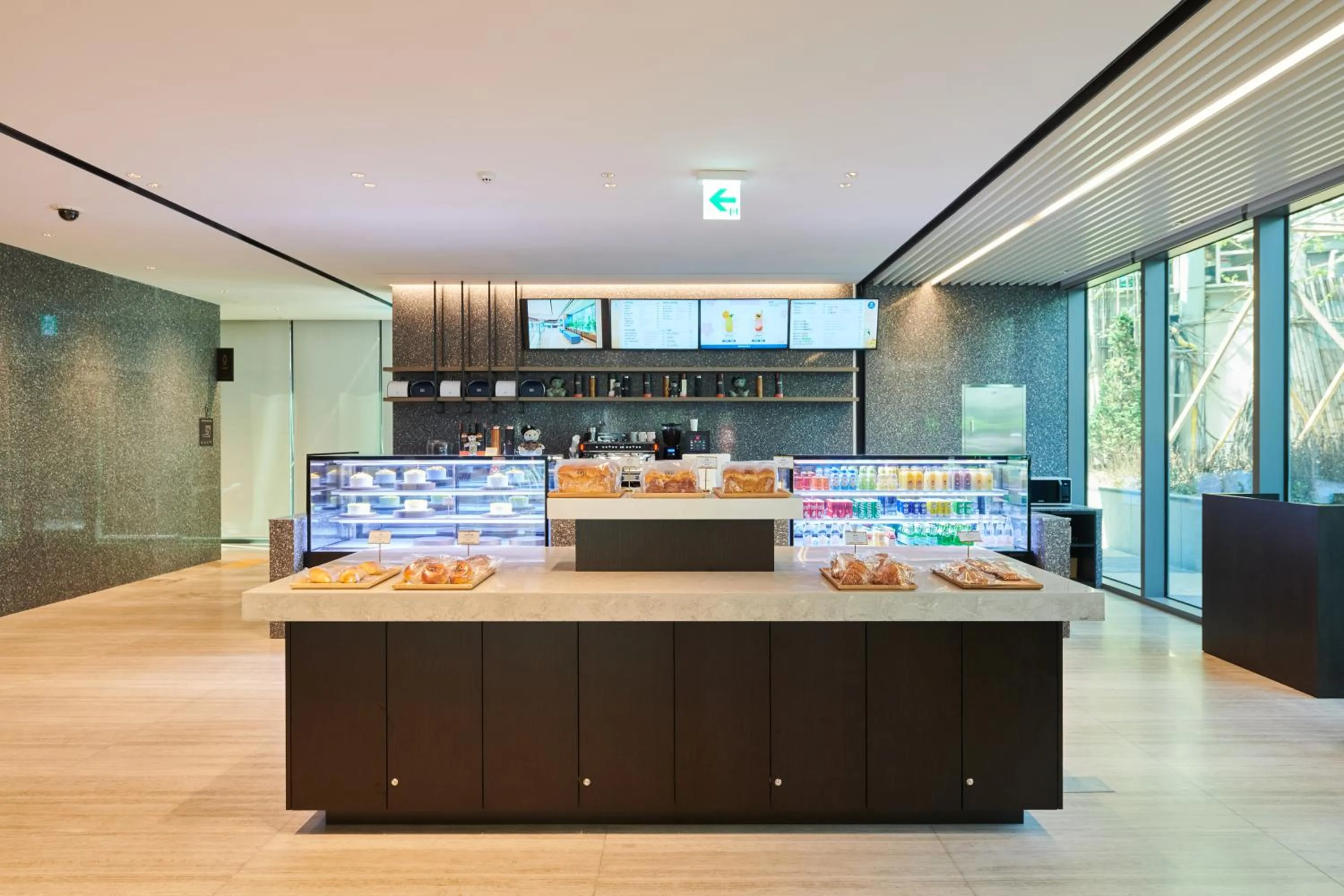 Property building in Nine Tree Premier ROKAUS Hotel Seoul Yongsan