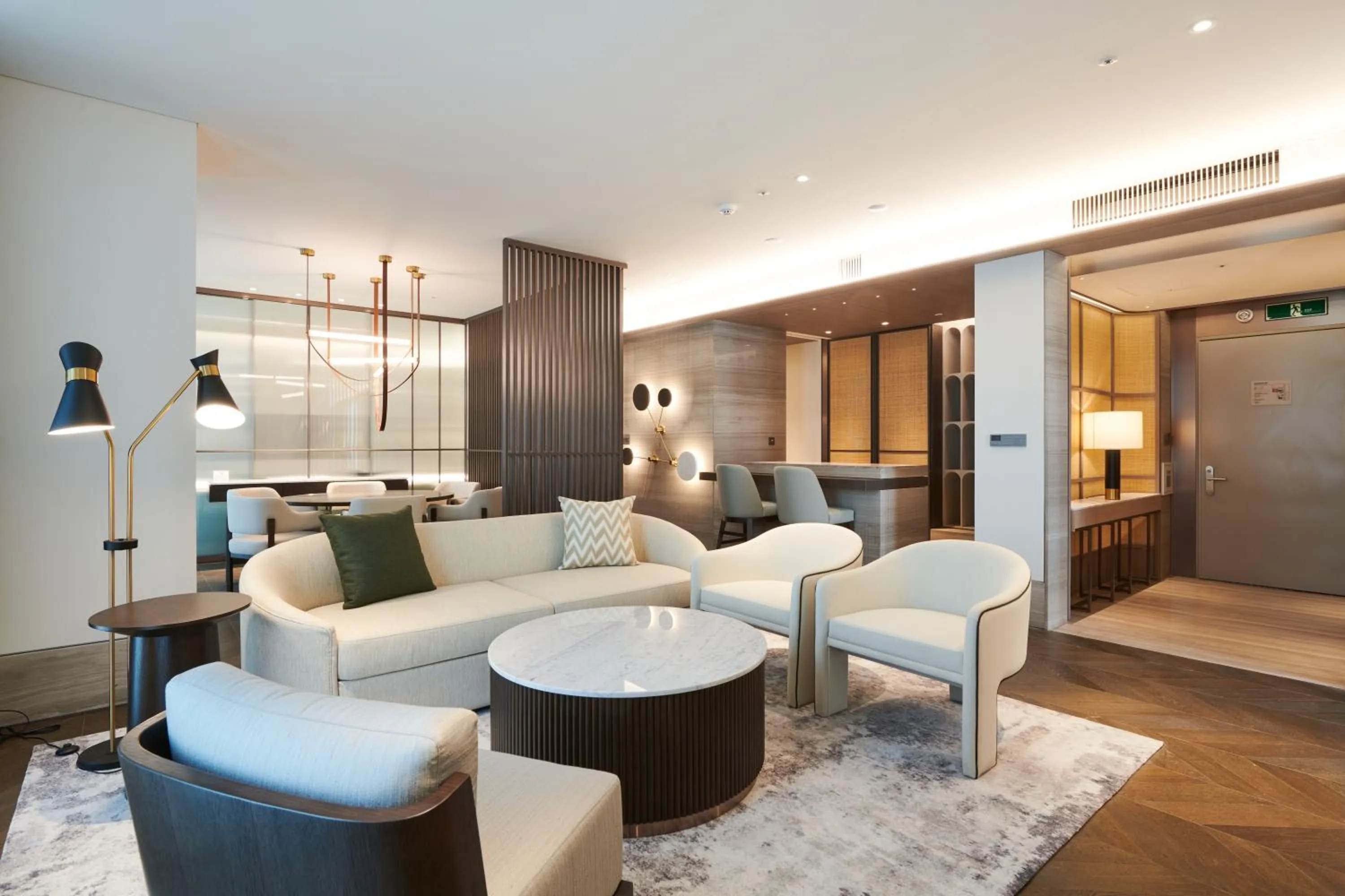 Living room in Nine Tree Premier ROKAUS Hotel Seoul Yongsan