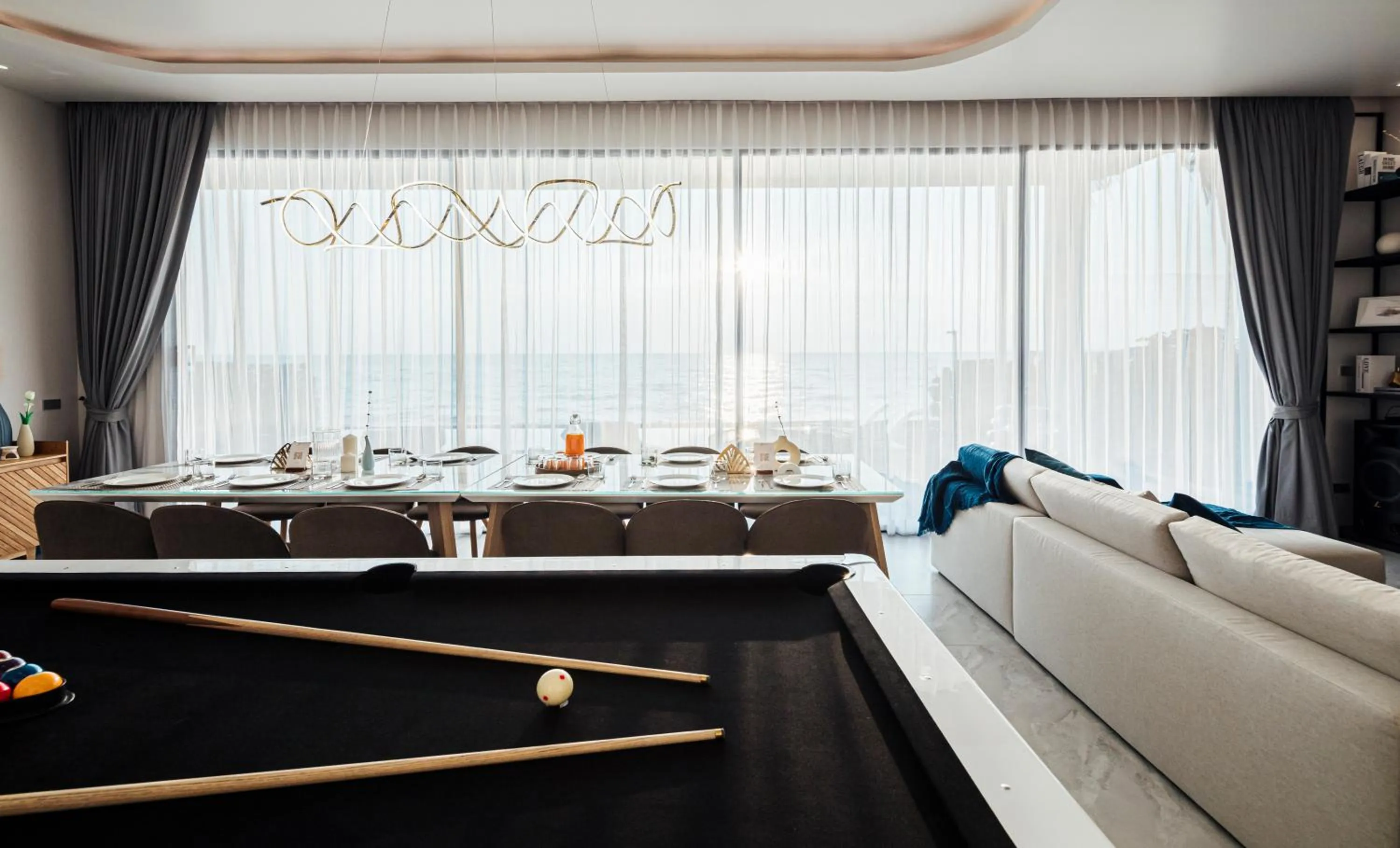 Living room in Sea Season Pool Villa Pattaya