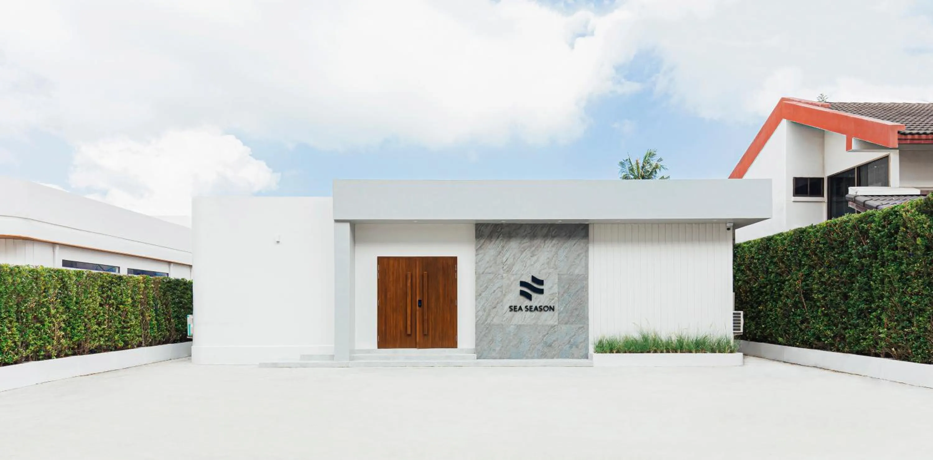 Property building in Sea Season Pool Villa Pattaya