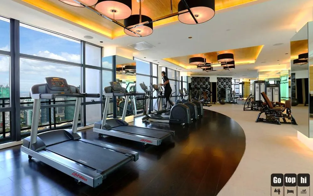Fitness centre/facilities in The Knightsbridge Residences