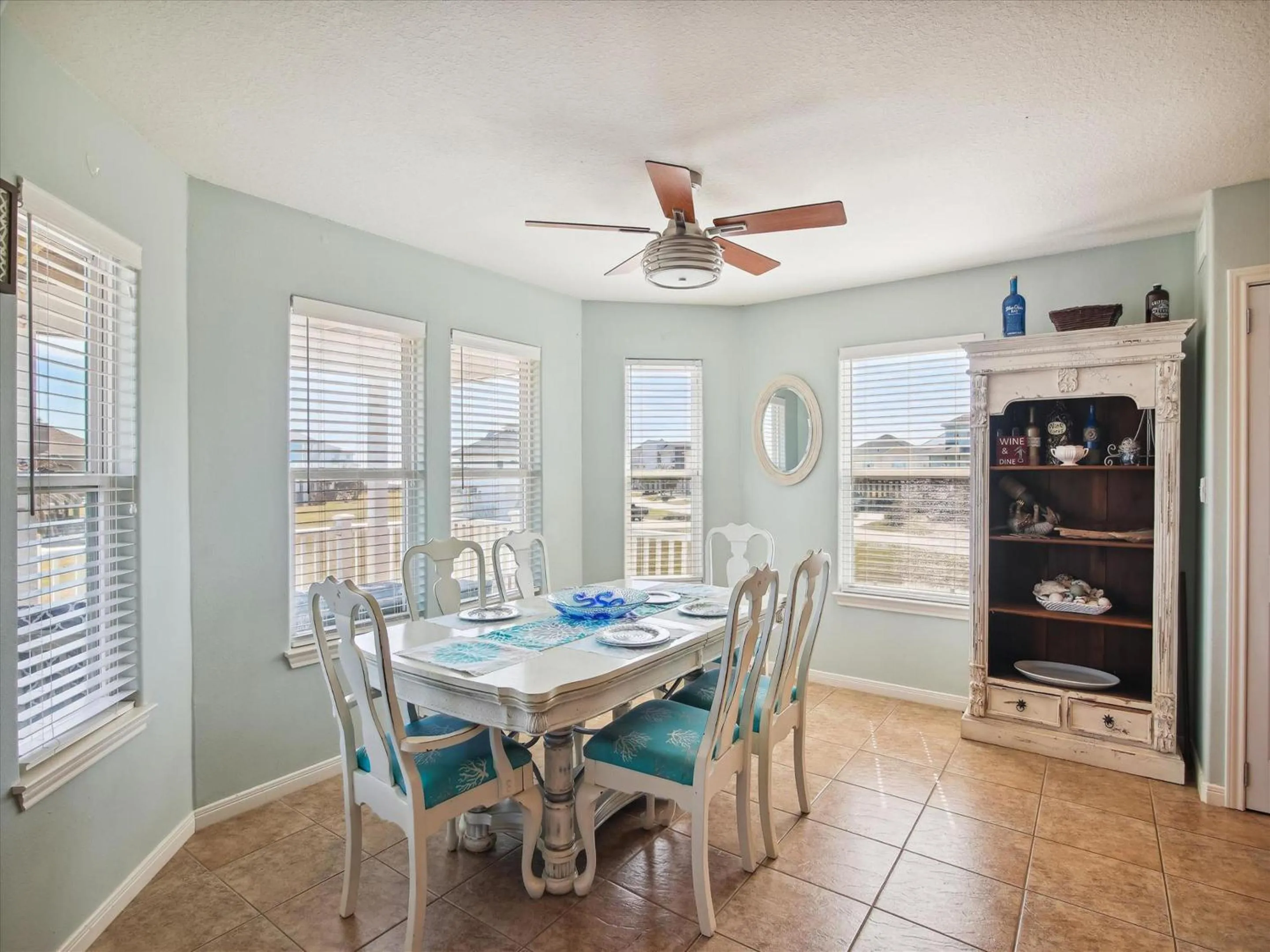 Property building in Vitamin Sea Retreat