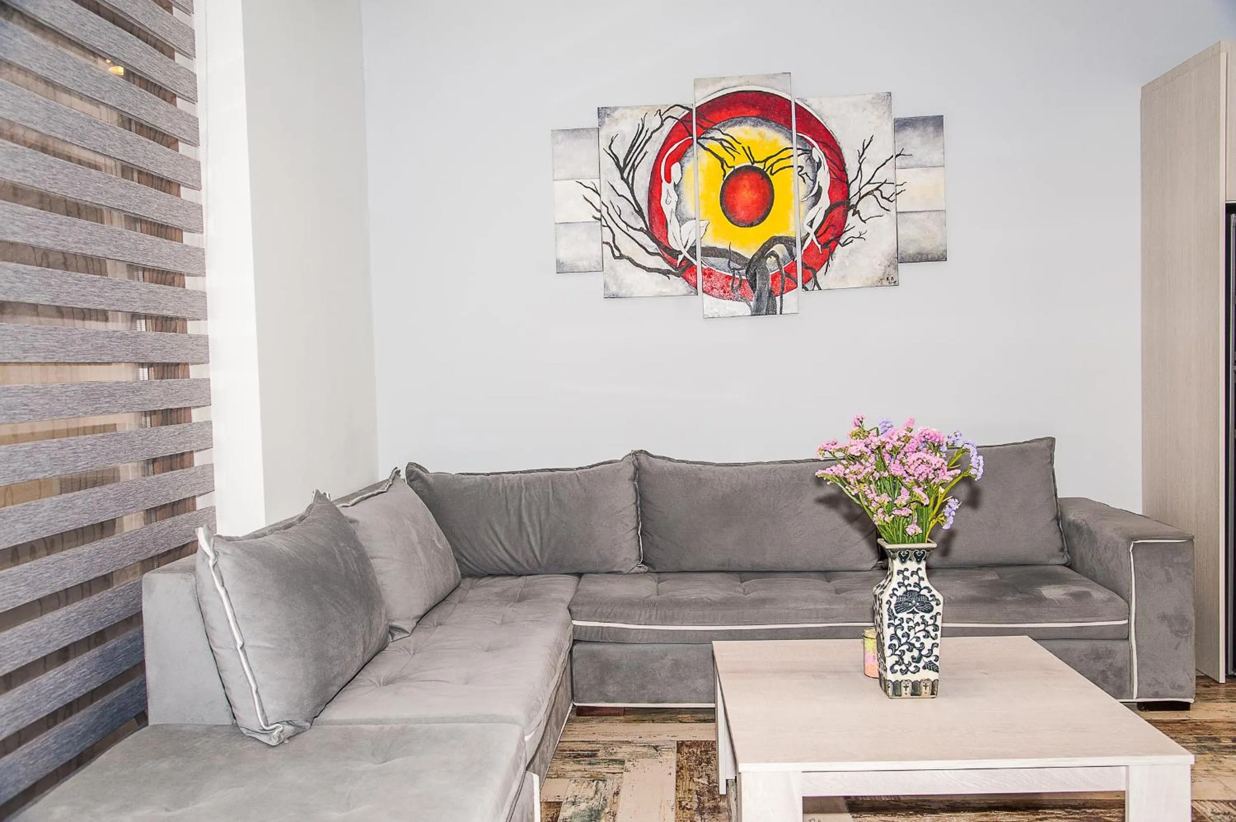 Dining area in Casa Kasteli