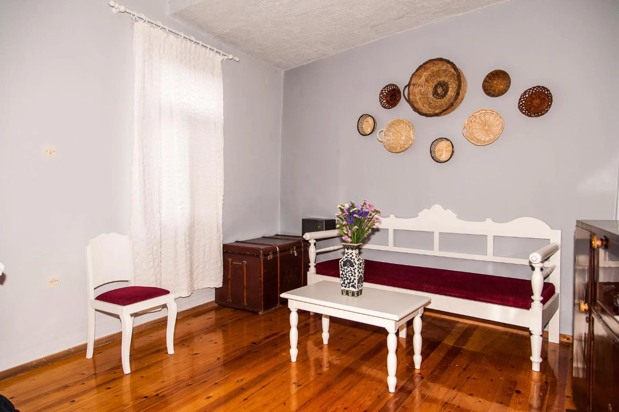 Coffee/tea facilities in KasteliSuites