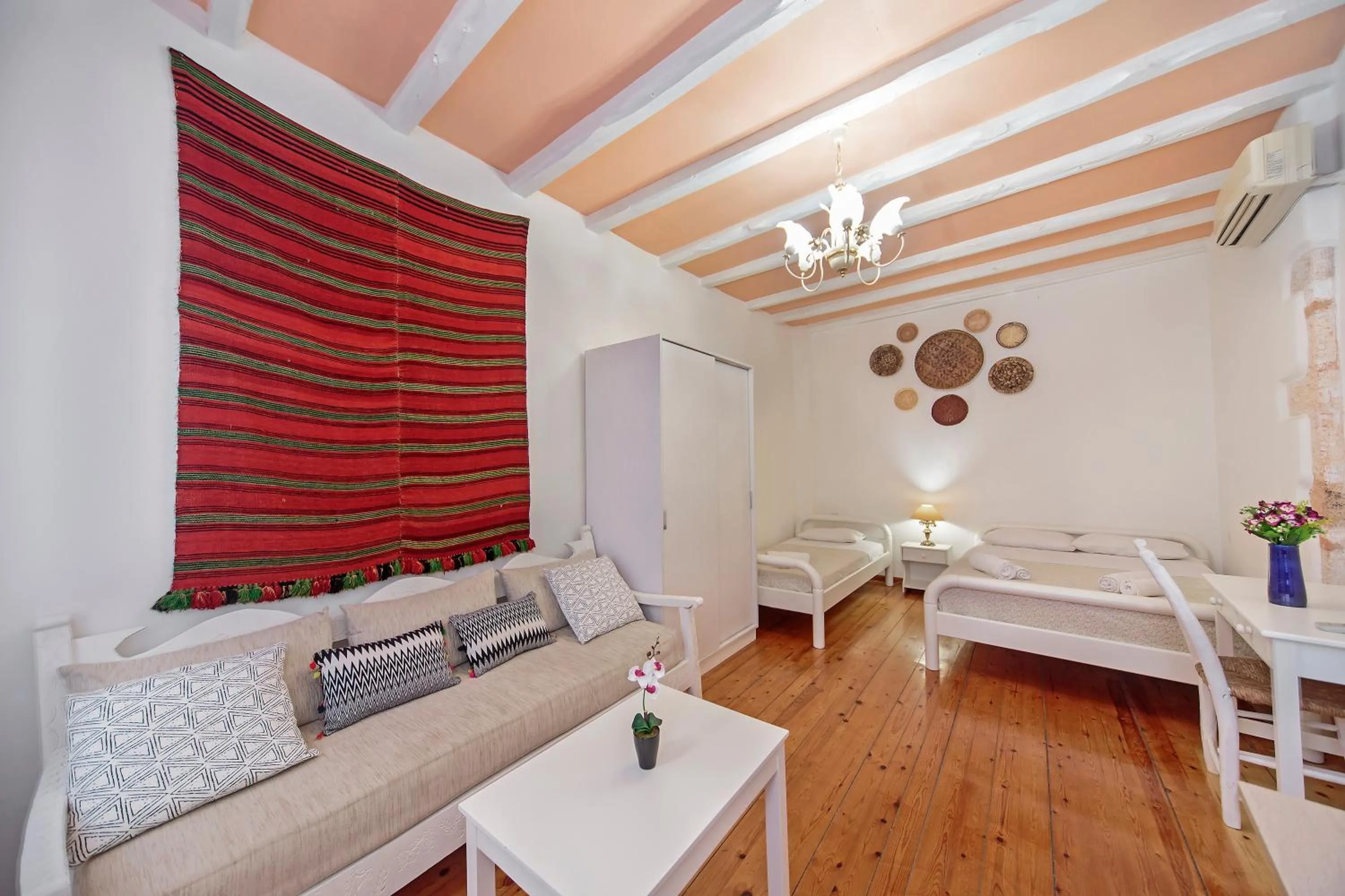 Seating area in KasteliSuites