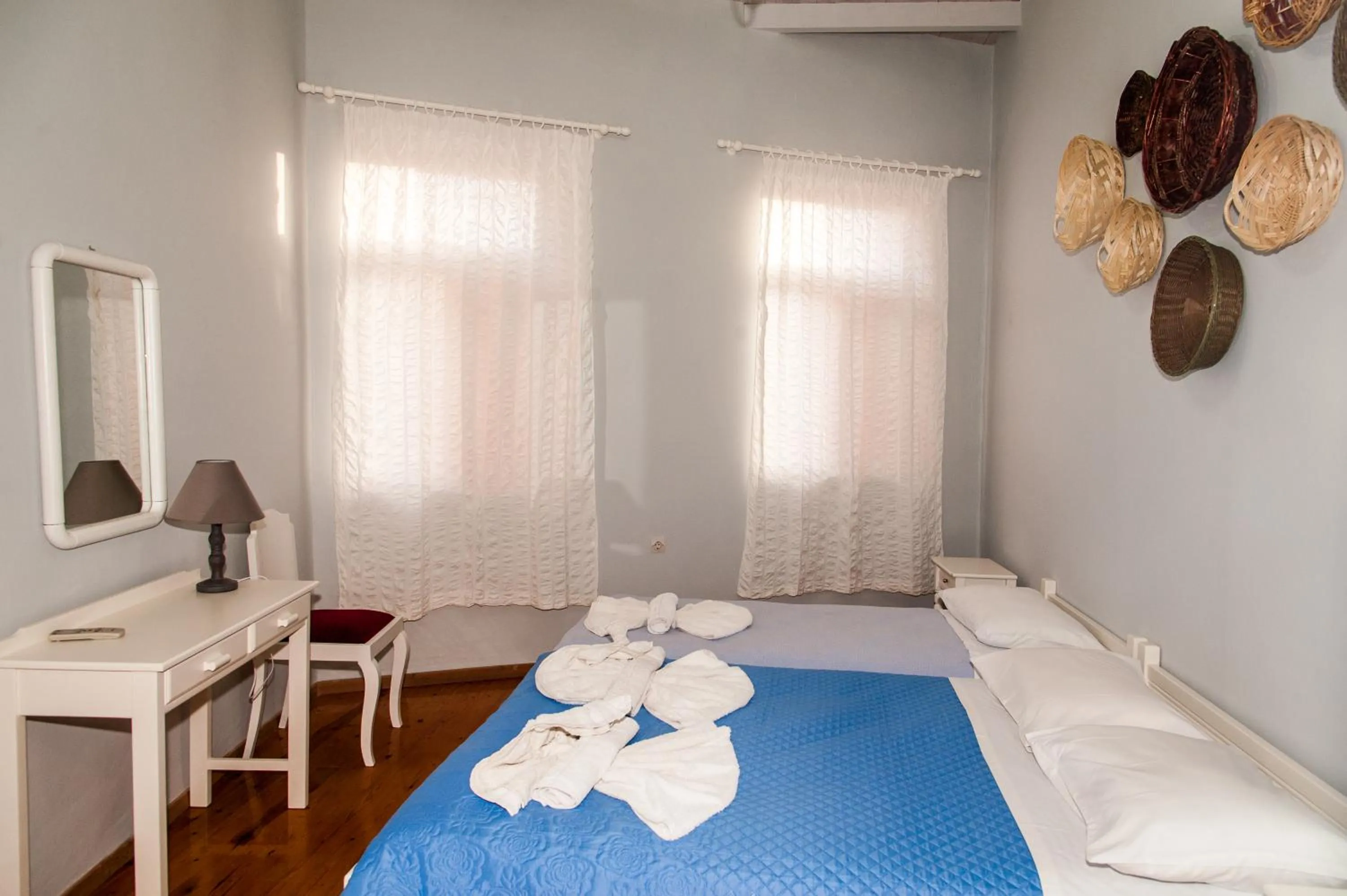 Bed in KasteliSuites