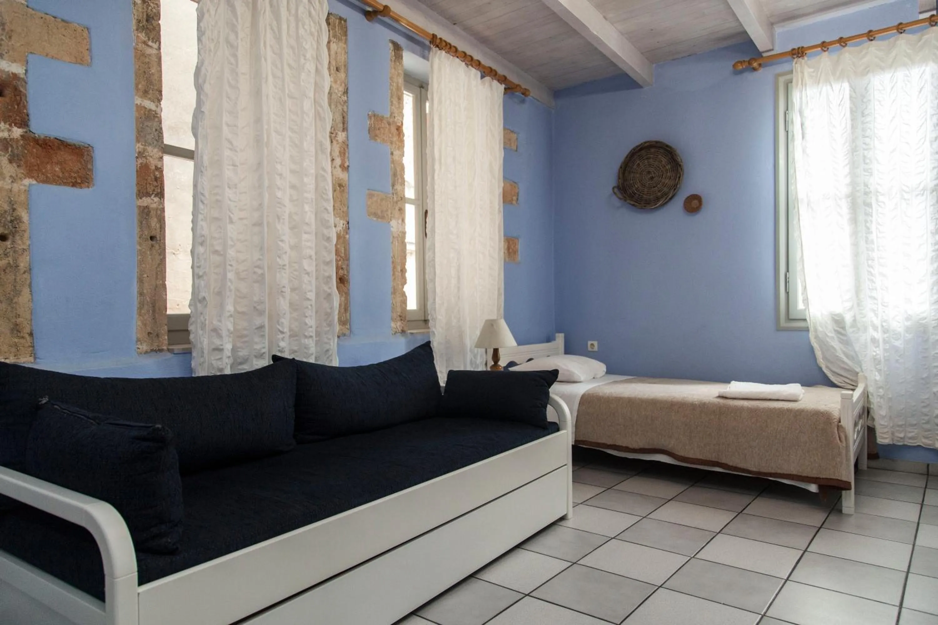 bunk bed in KasteliSuites