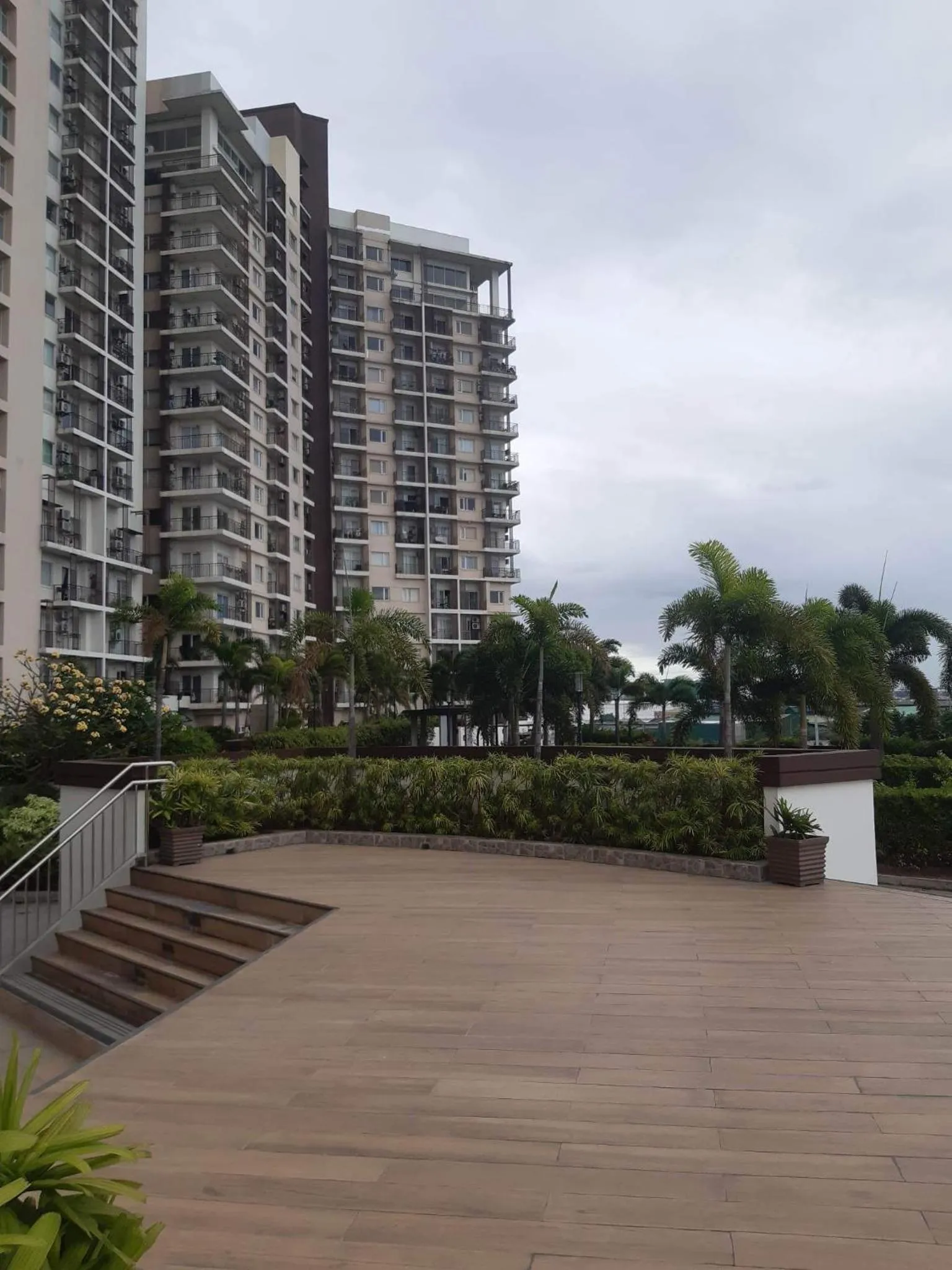 Property building in Fully furnished condo in Quezon City