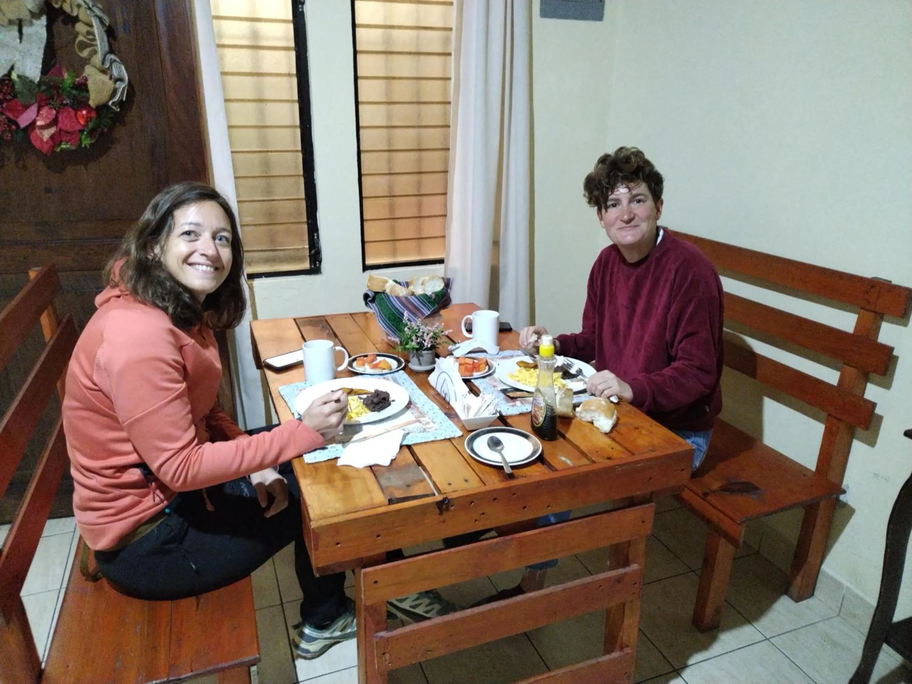 Restaurant/places to eat in AZURA HOTEL BOUTIQUE