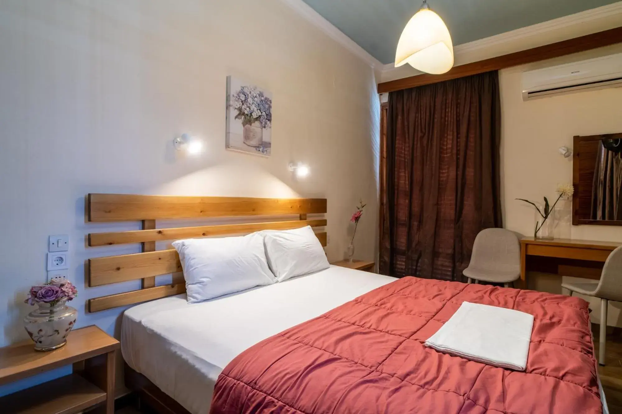 Single Room in Hotel Hercules Single Room in Hotel Hercules