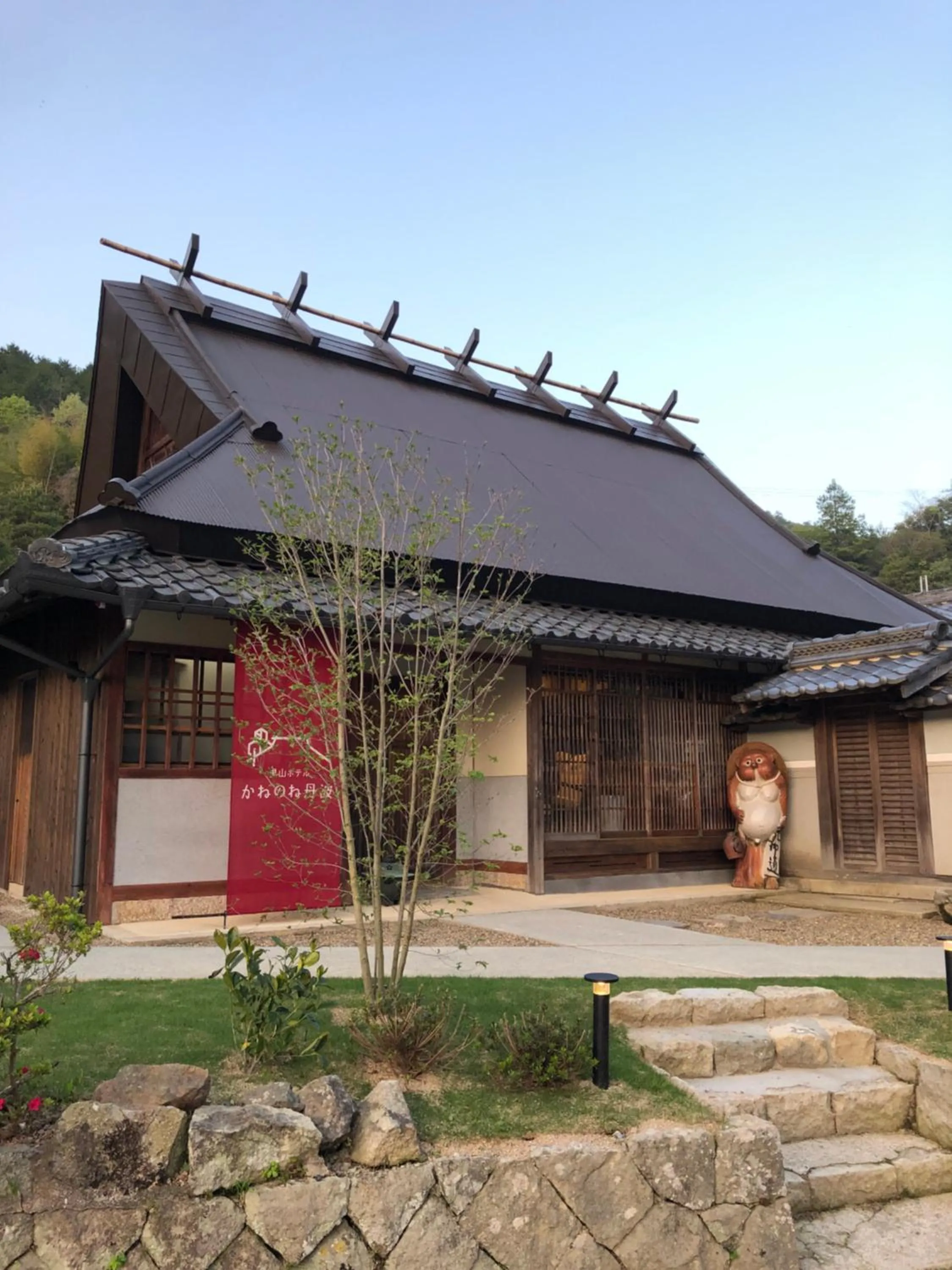 Facade/entrance in Satoyama Hotel Kanenone Tamba