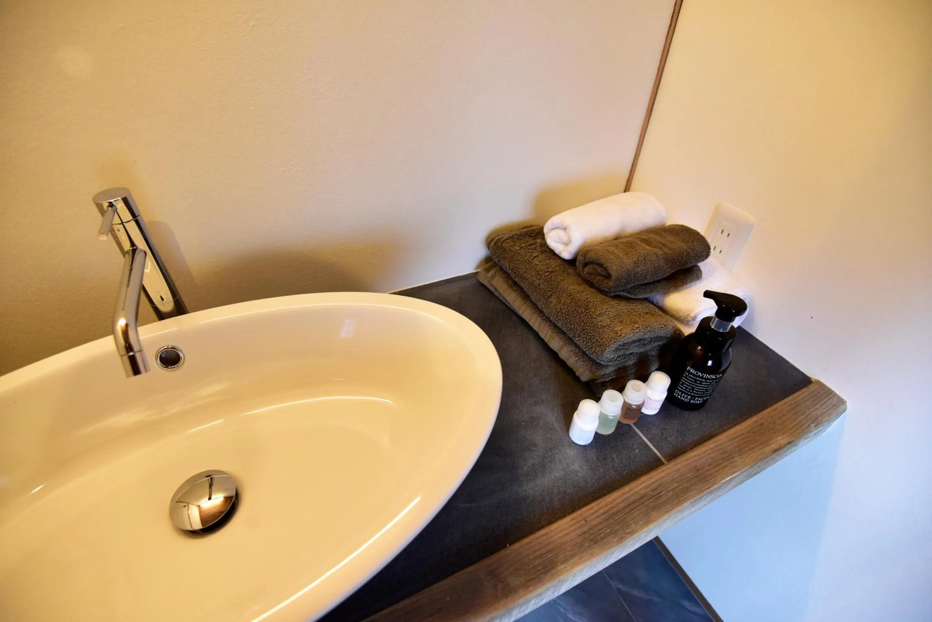 Bathroom in Satoyama Hotel Kanenone Tamba