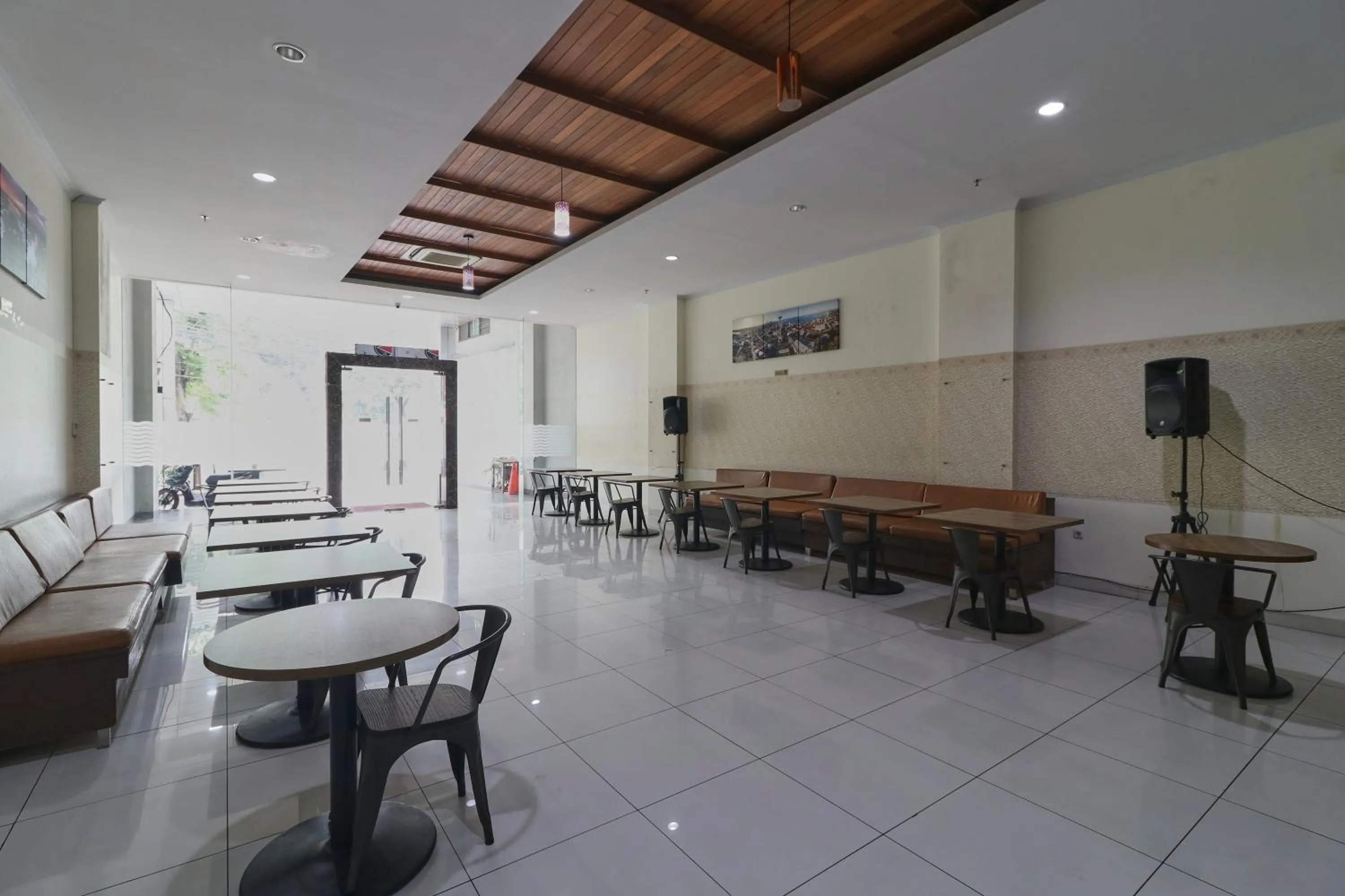 Lobby or reception in Aranis Hotel