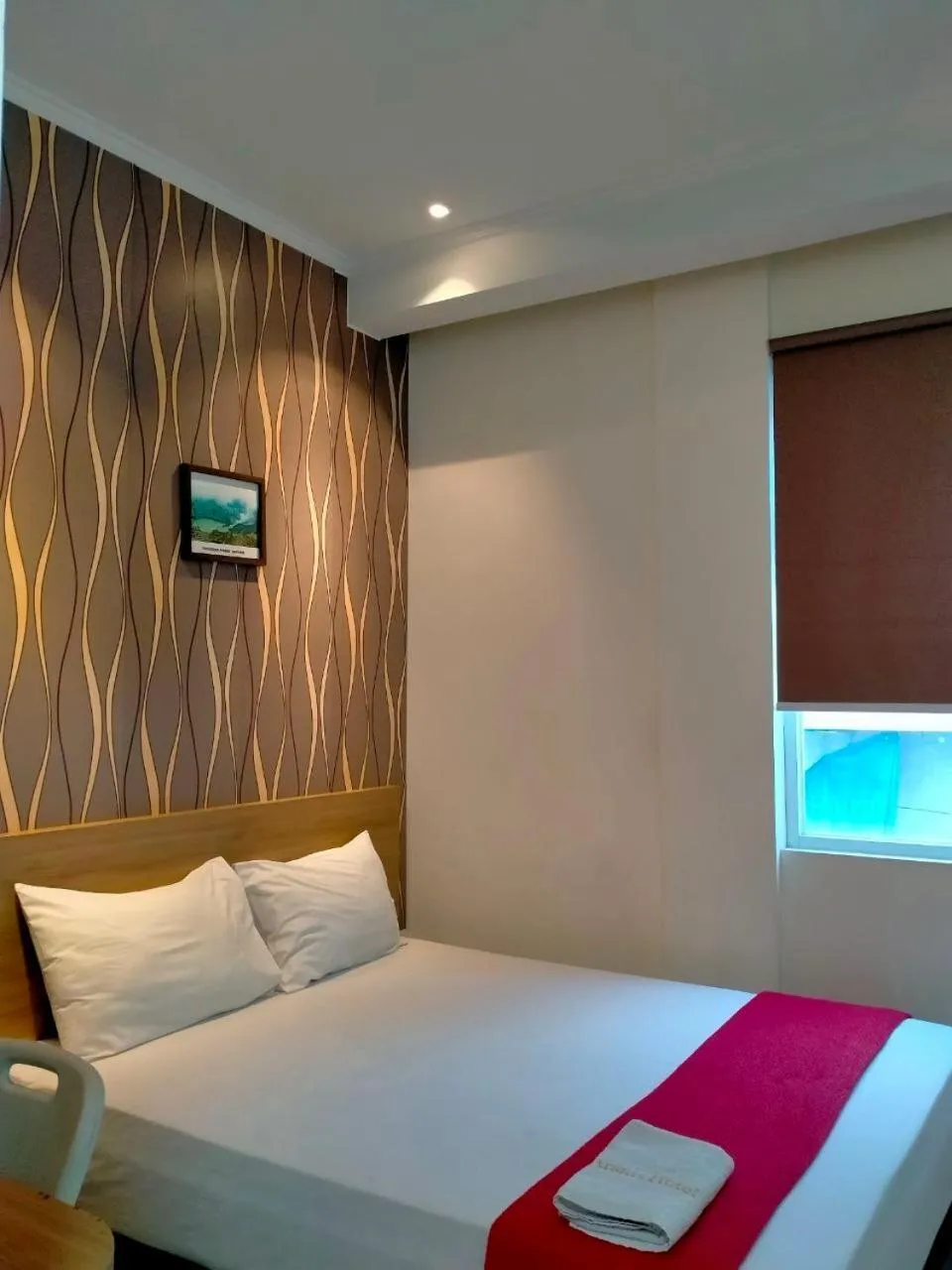 Bedroom in Aranis Hotel