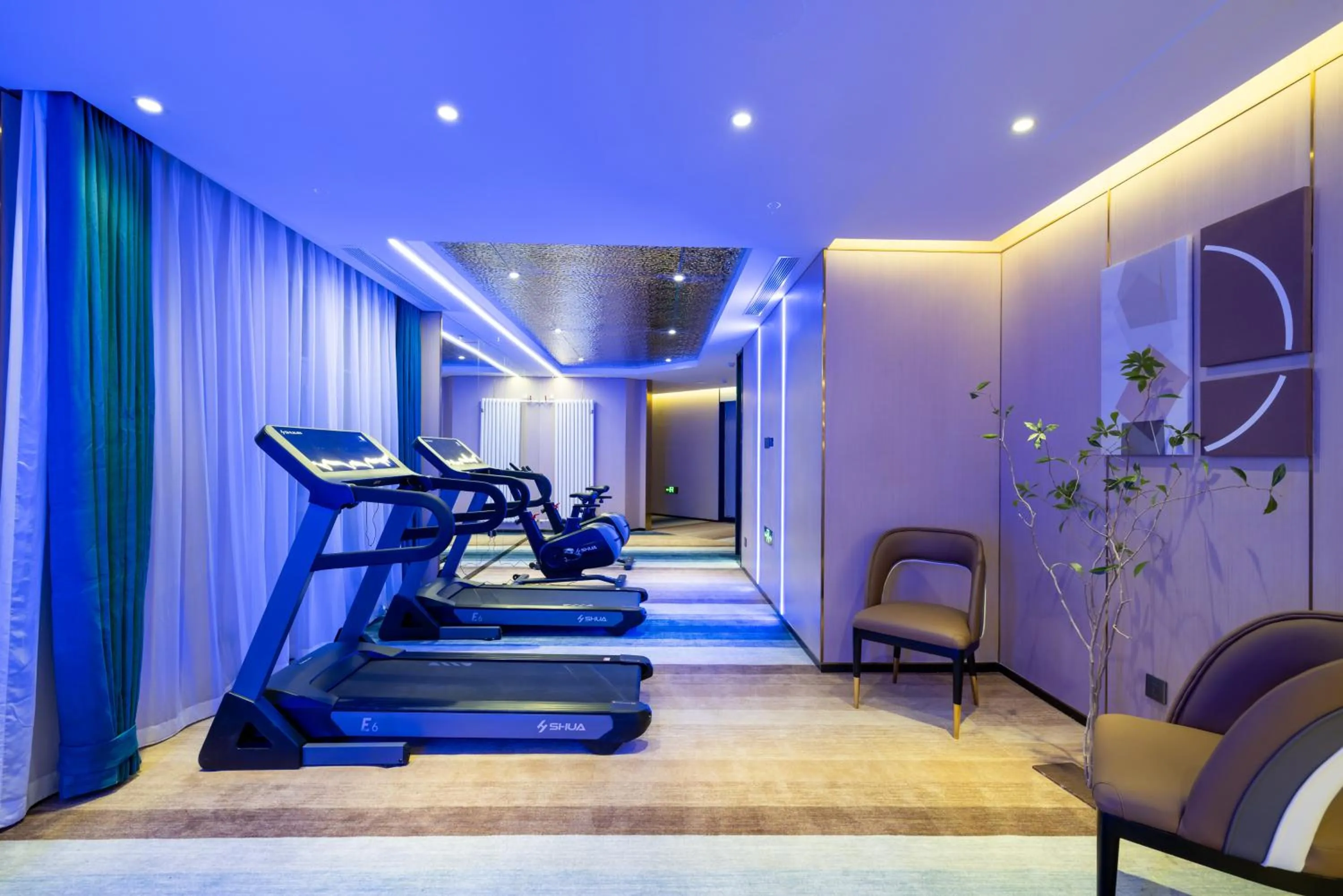 Fitness centre/facilities in Nost algia S Hotel Beijing Liangxiang University Town