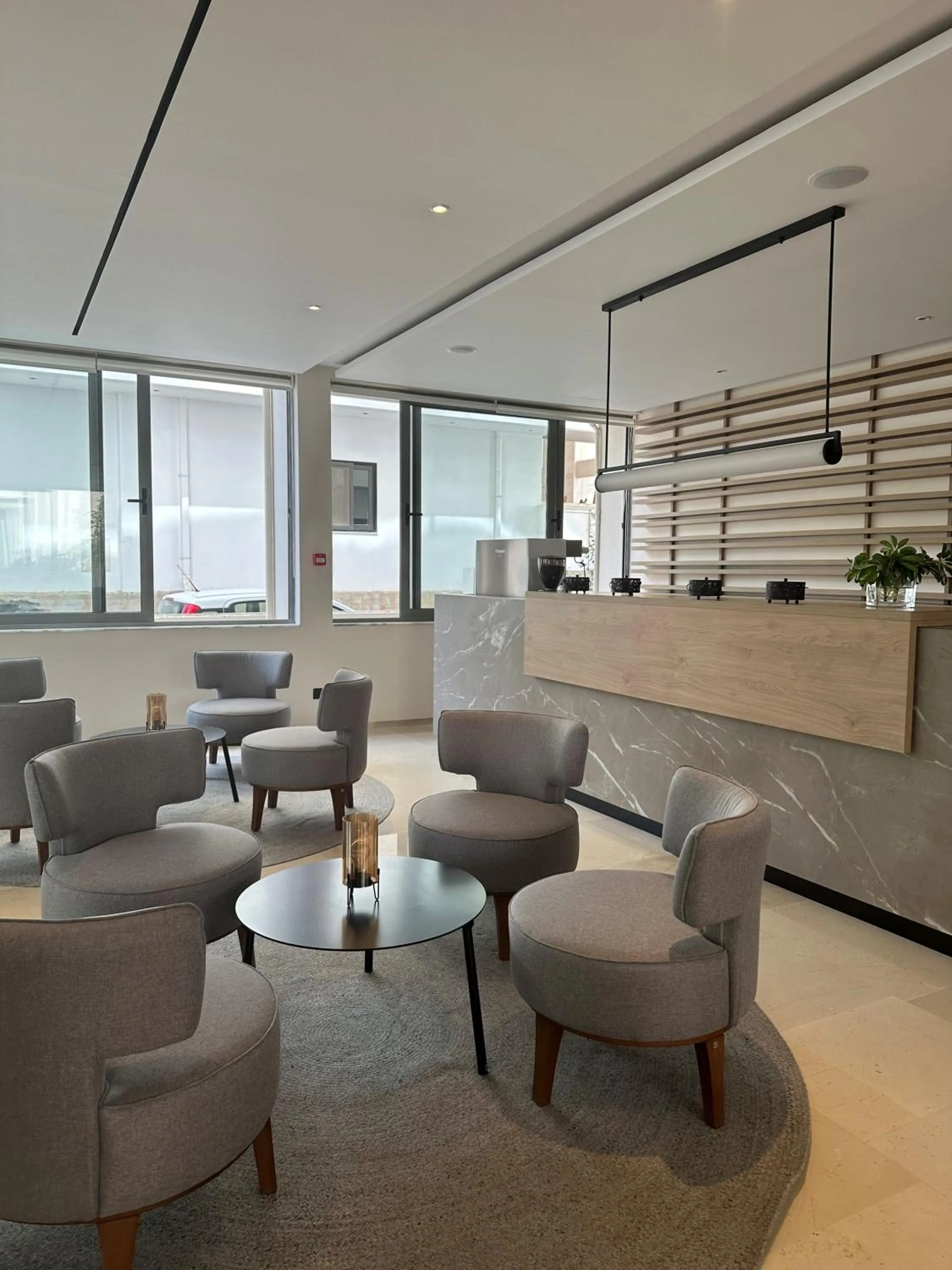 Lobby or reception in Angela Downtown Hotel