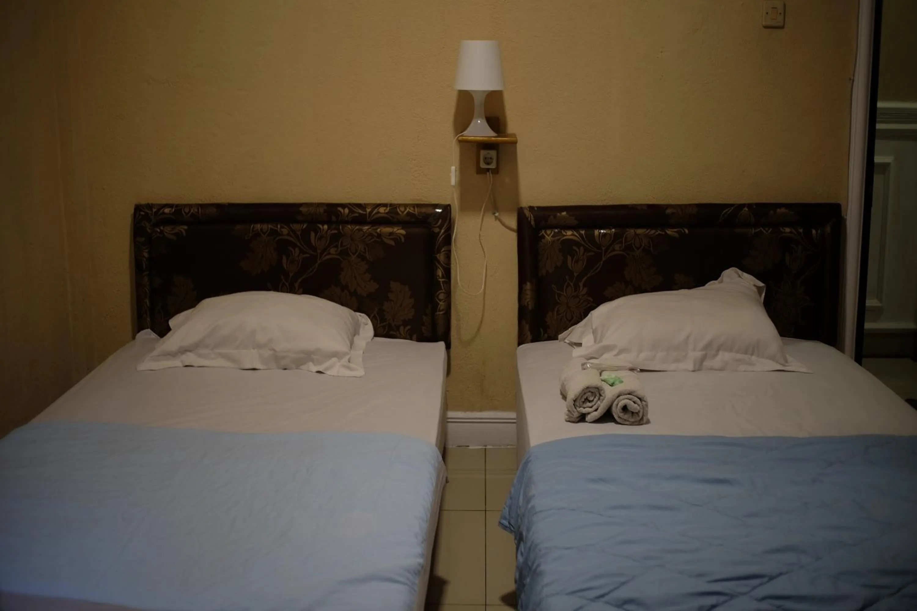 Bed in Pondok Sabaraya Haji Juanda Cikampek Purwakarta