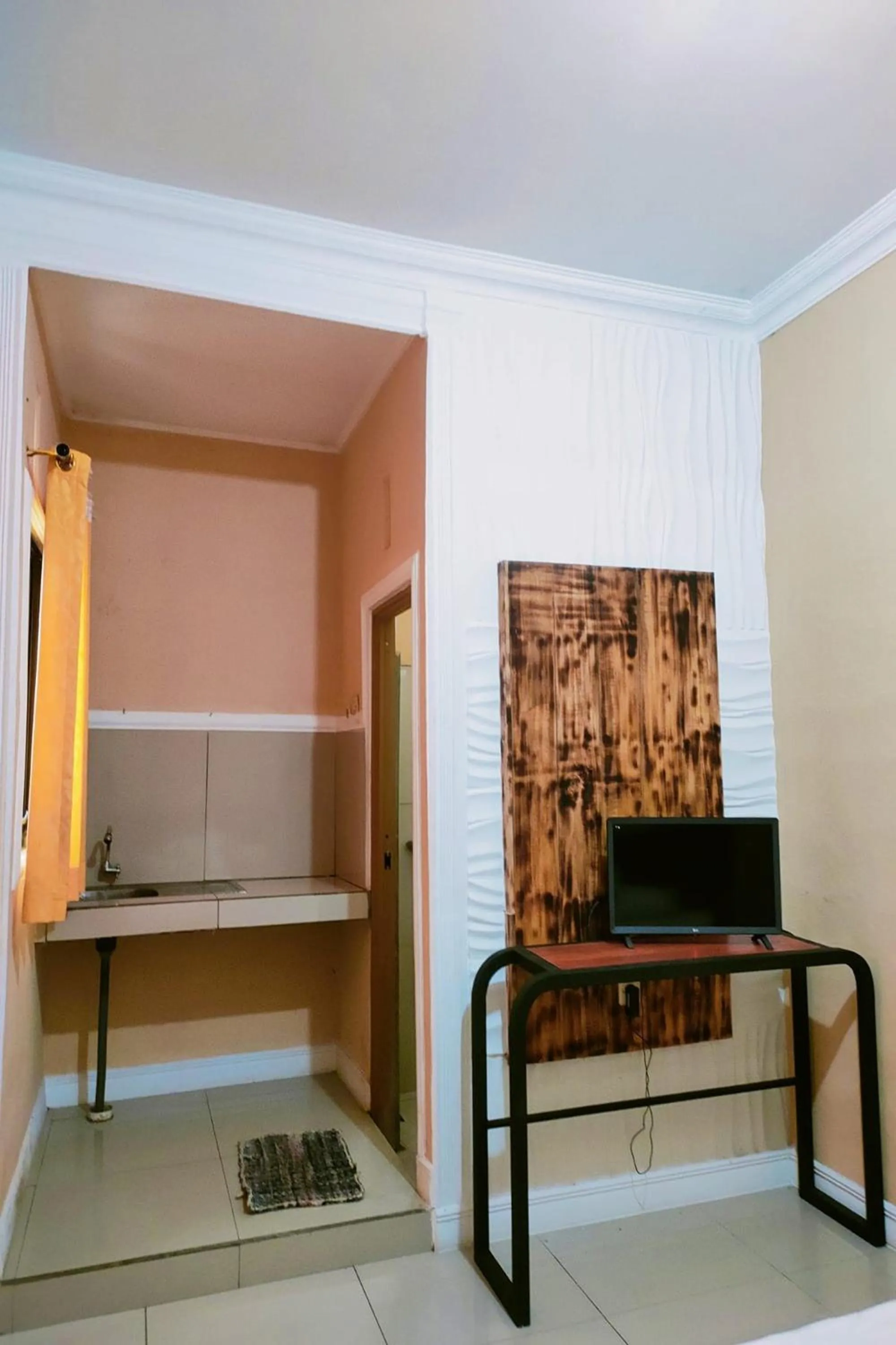 TV and multimedia in Pondok Sabaraya Haji Juanda Cikampek Purwakarta