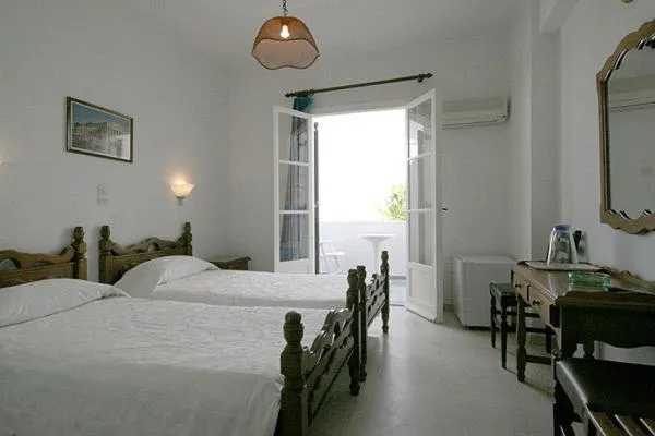 Double Room in Atlantis Hotel