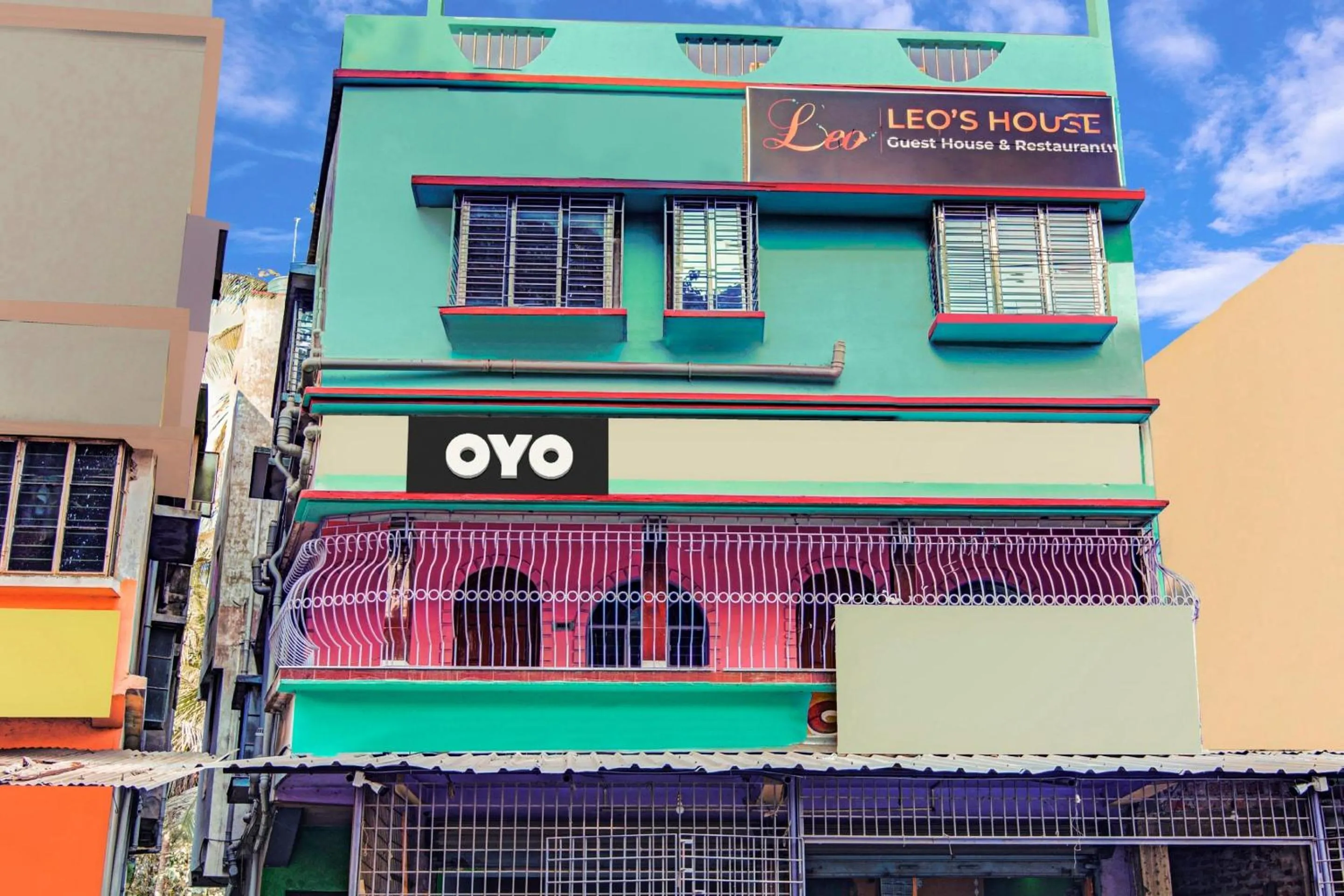 Facade/entrance in Hotel O Tiger Inn near Adamas University Barasat