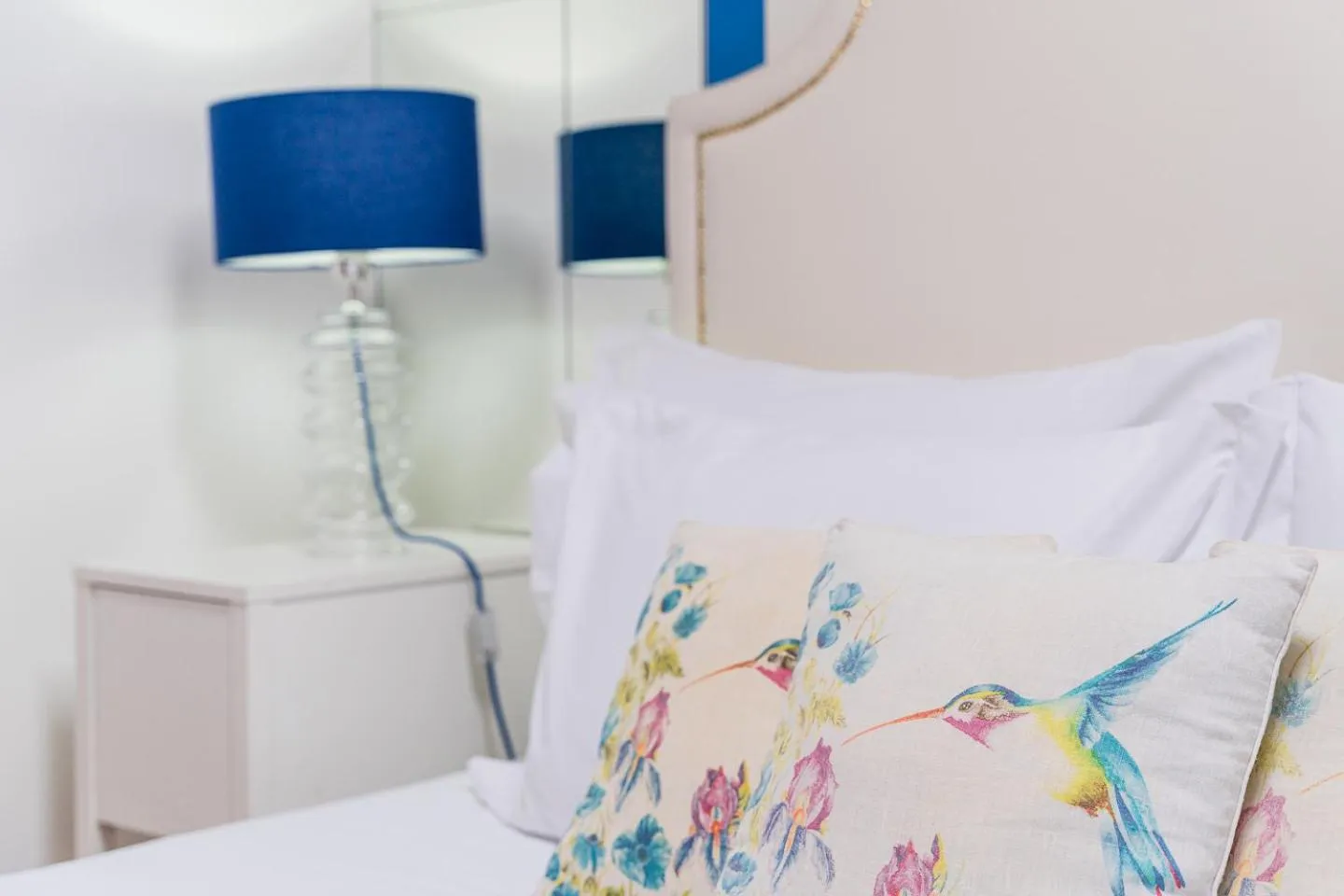 Bed in R3 Service - Five Senses in Coimbra