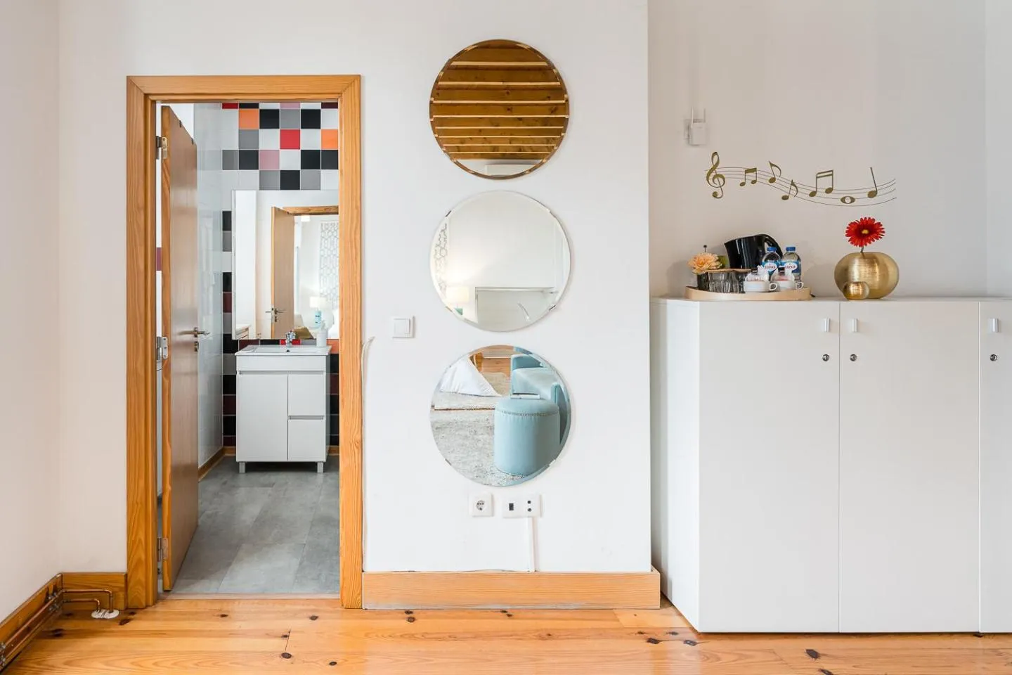 Toilet in R3 Service - Five Senses in Coimbra