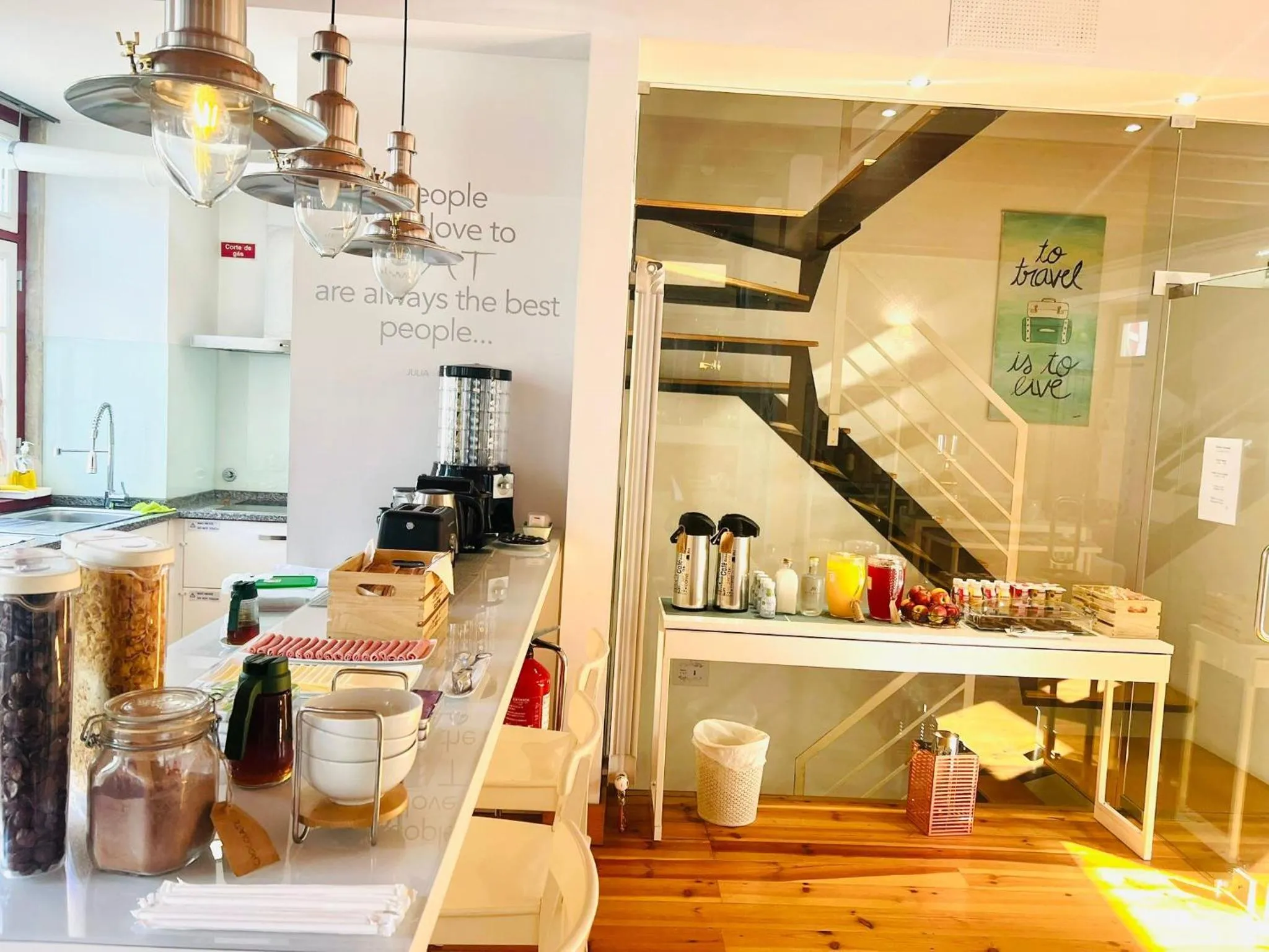 R3 Service - Five Senses in Coimbra