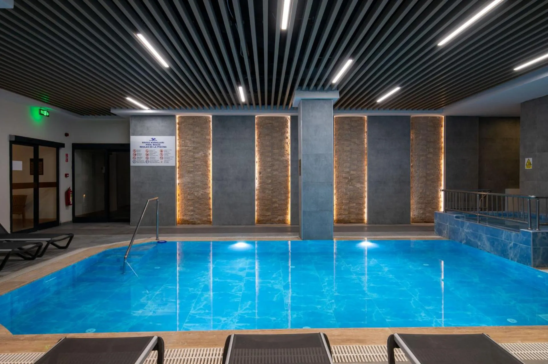 Swimming pool in Ramada Resort by Wyndham Pamukkale Thermal