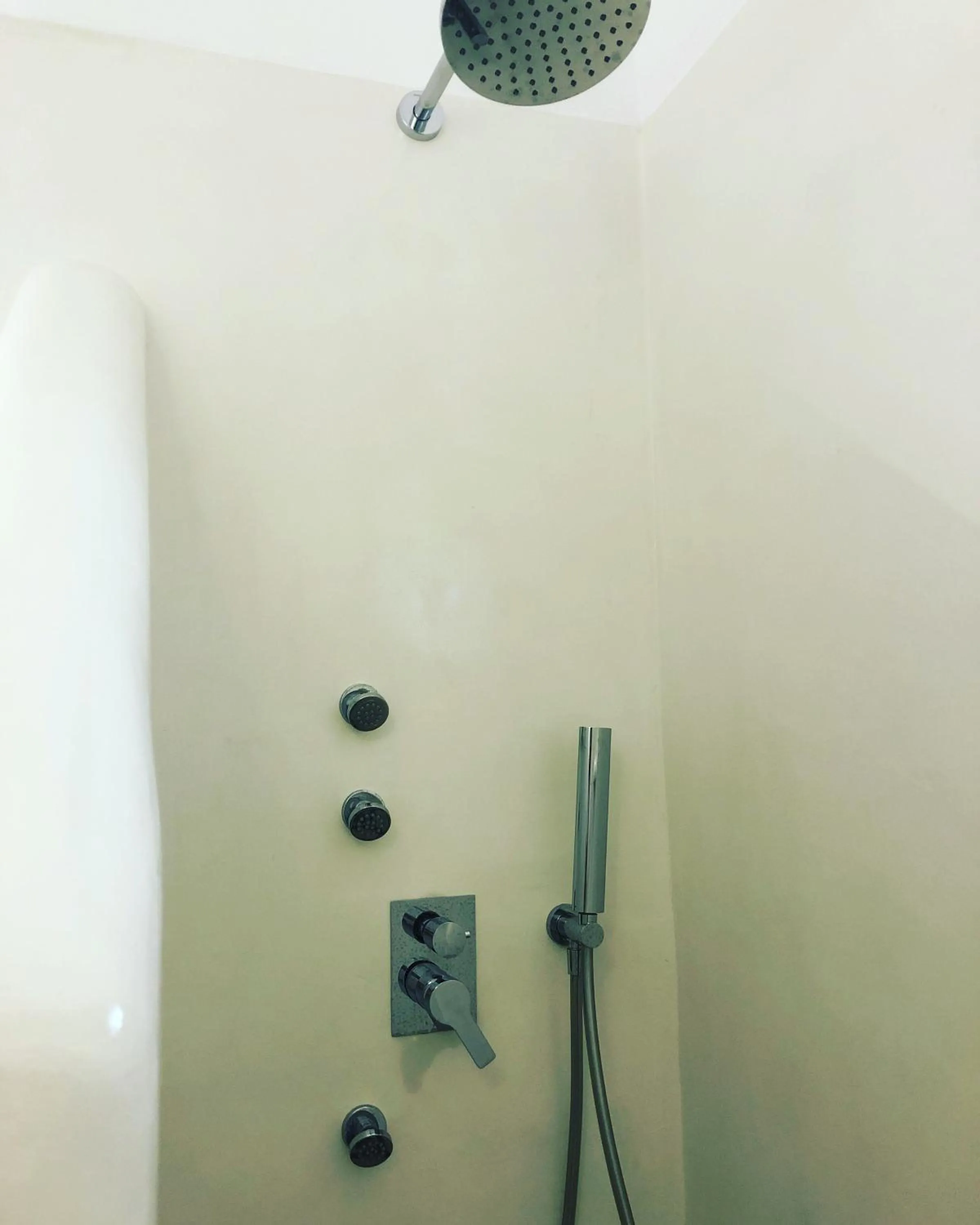 Bathroom in Taki's Guests