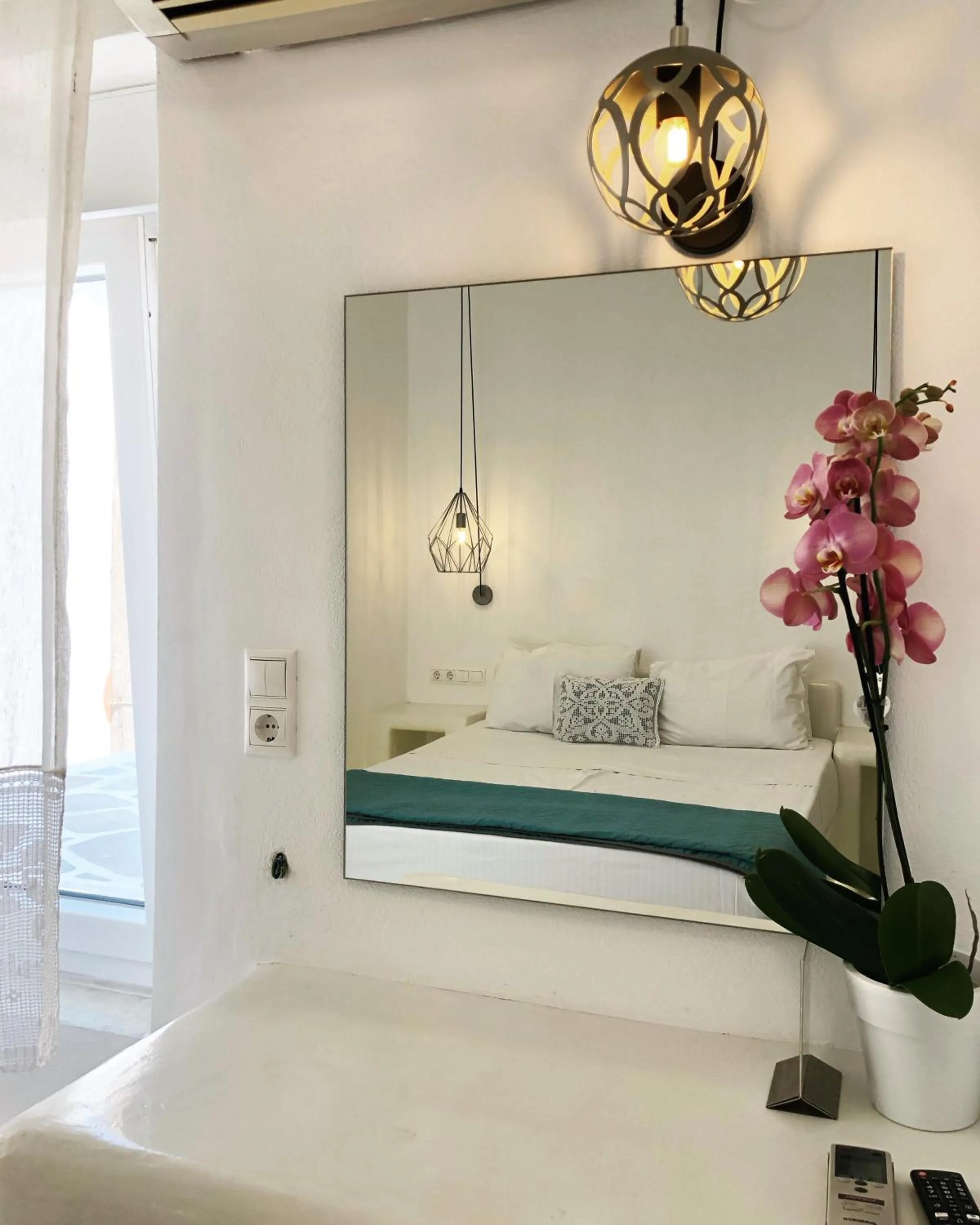 Bed in Taki's Guests