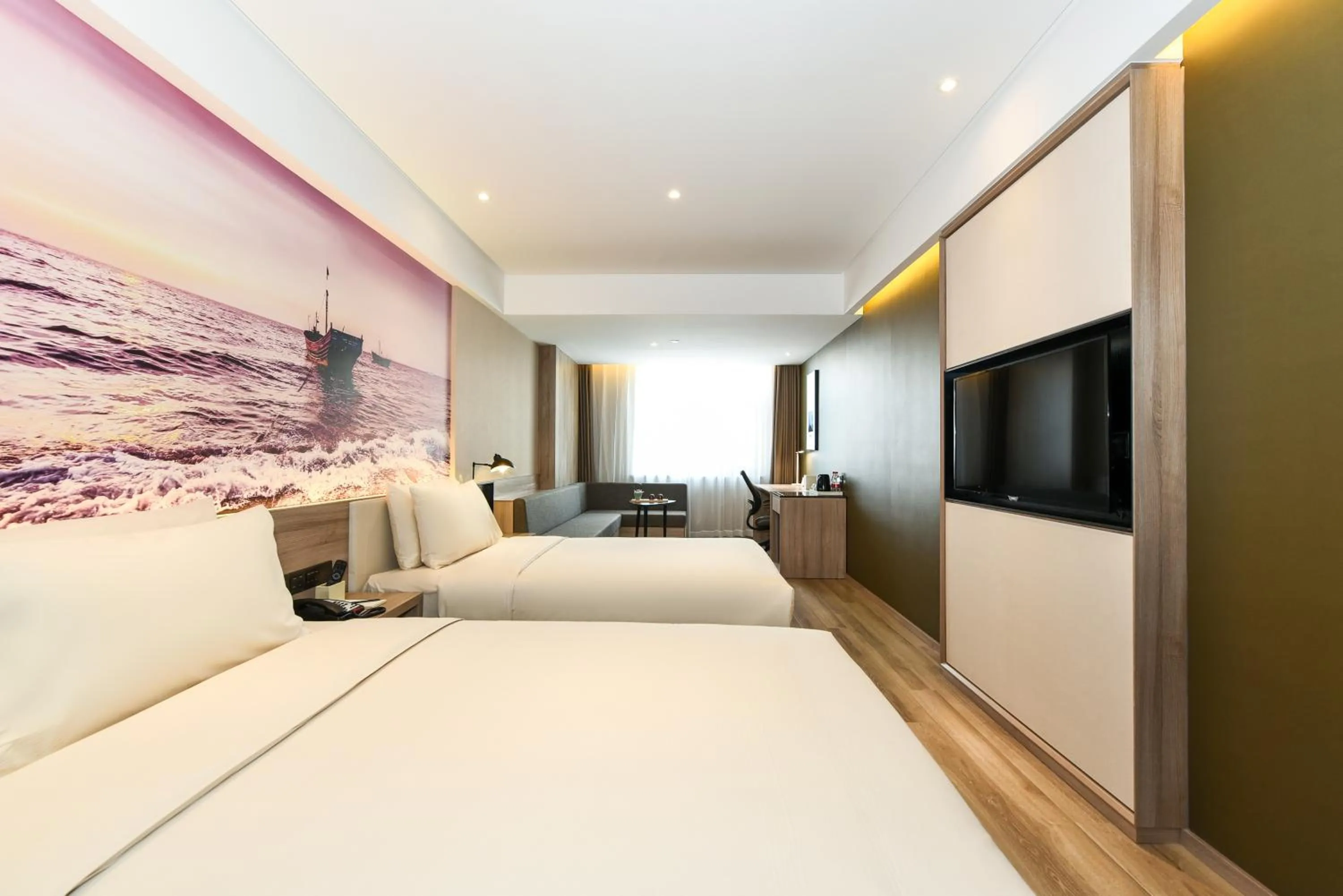 Photo of the whole room, Bed in Atour Hotel Dalian Development Zone Jinma Road