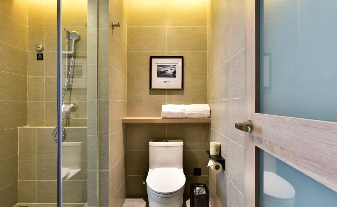 Atour Hotel Dalian Development Zone Jinma Road