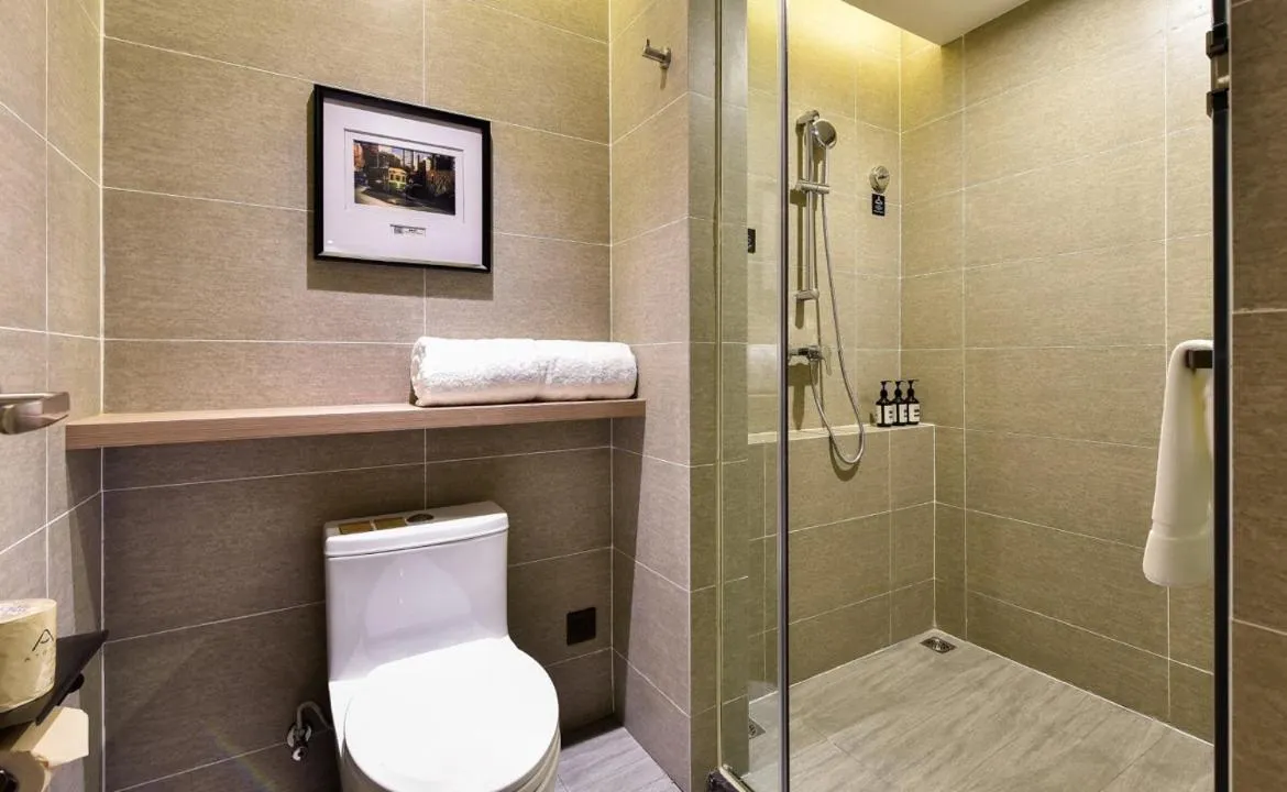 Atour Hotel Dalian Development Zone Jinma Road