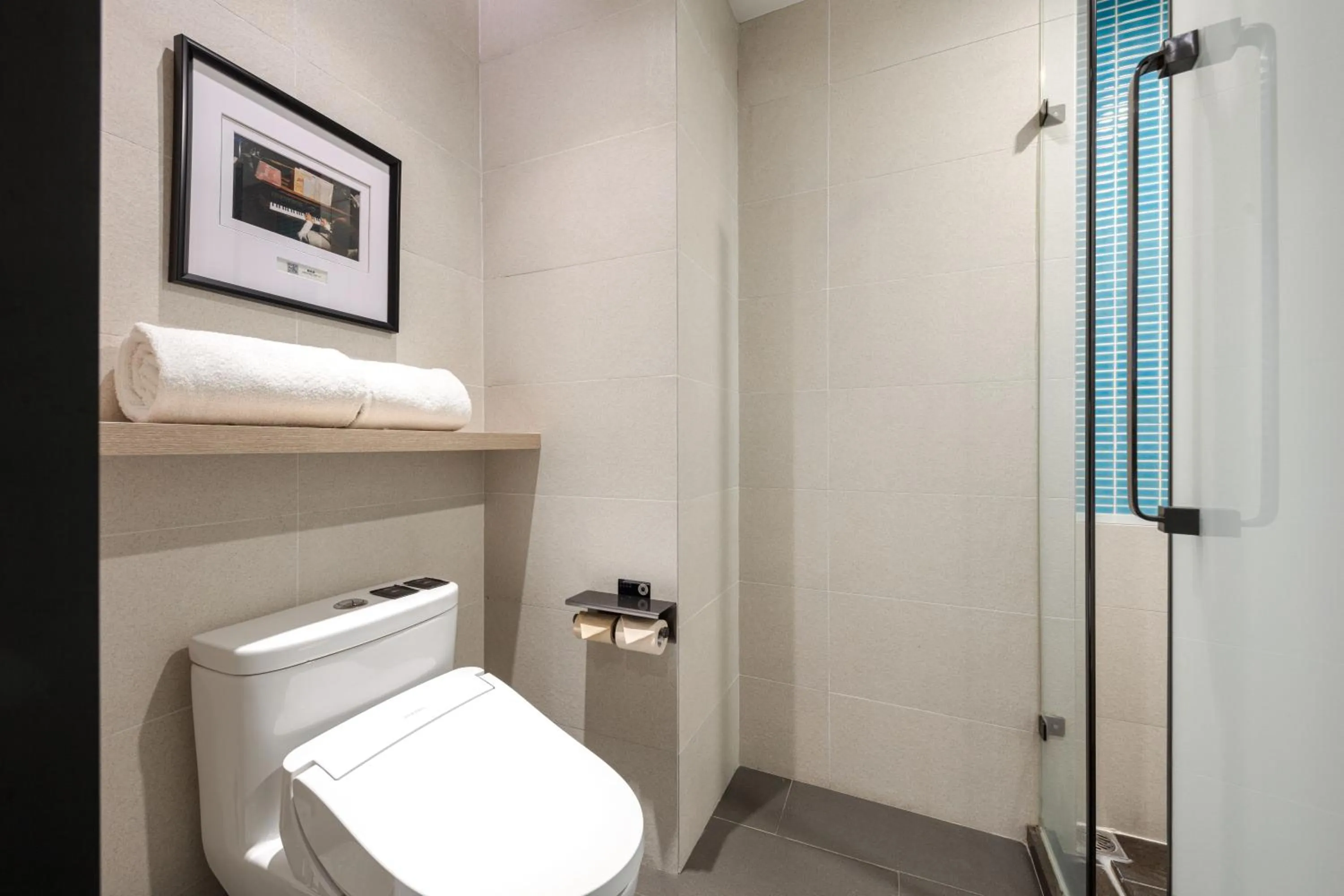 Toilet in Atour Hotel Shanghai Hongqiao Korea Street