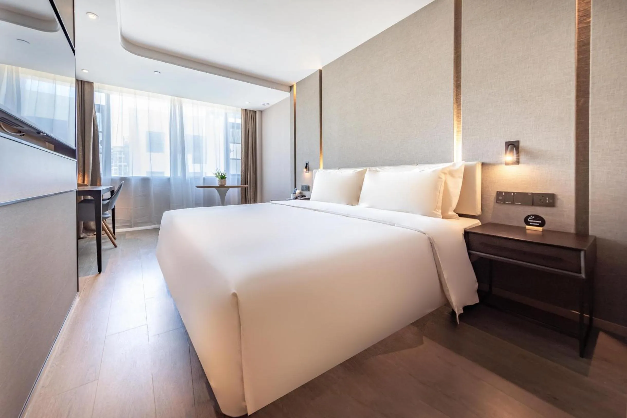 Bed in Atour Hotel Shenzhen Baoan International Convention and Exhibition Center