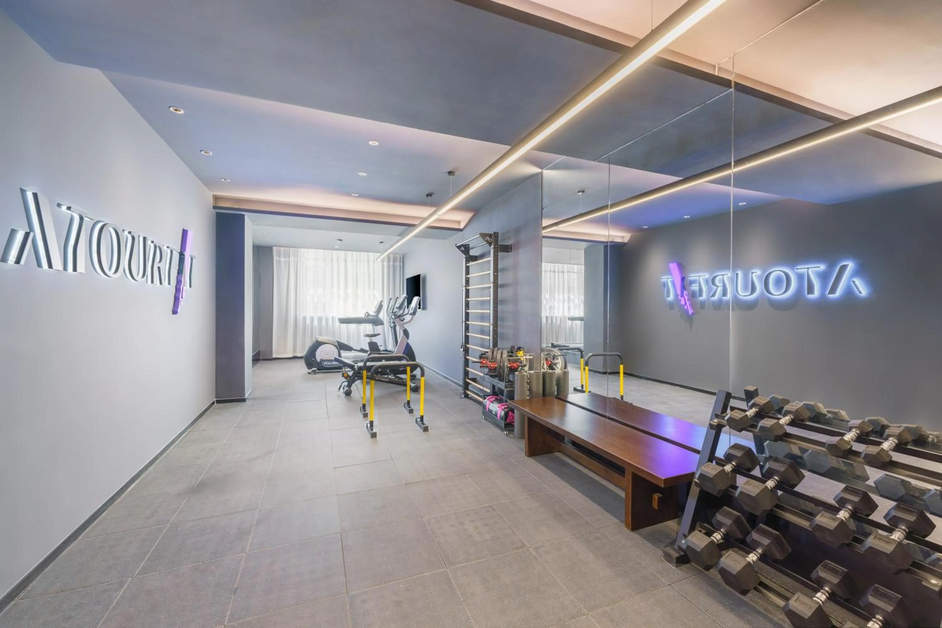 Fitness centre/facilities in Dalian Airport Yingke Road Atour Hotel