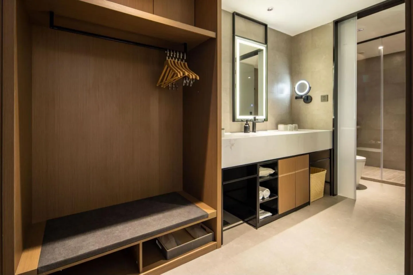 Toilet in Atour Hotel Dalian Development Zone