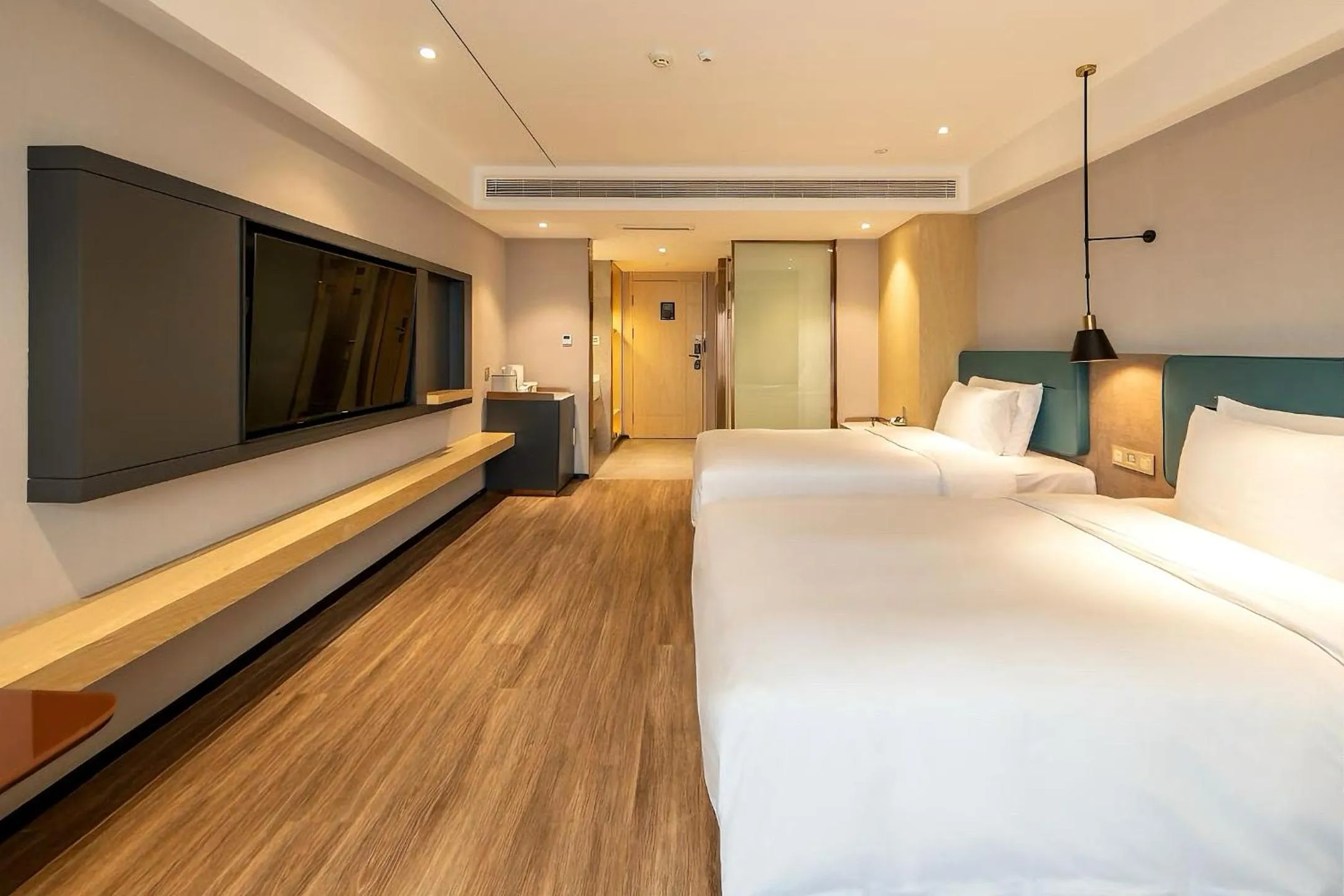 Bed in Atour X Hotel Harbin West Railway Station