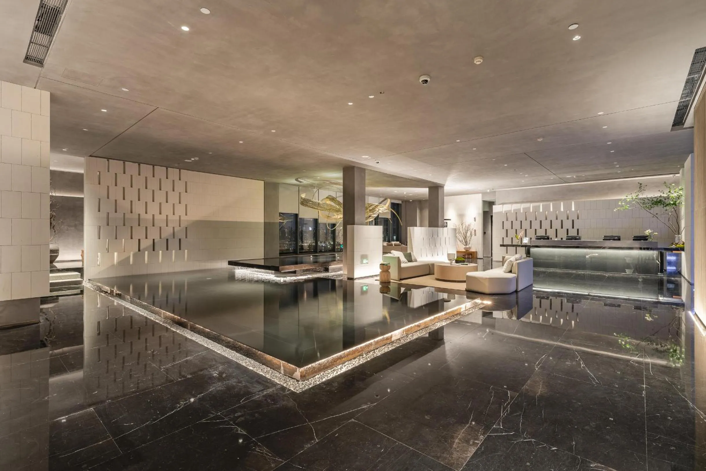 Lobby or reception in Atour S Hotel Shanghai Lujiazui Expo Center