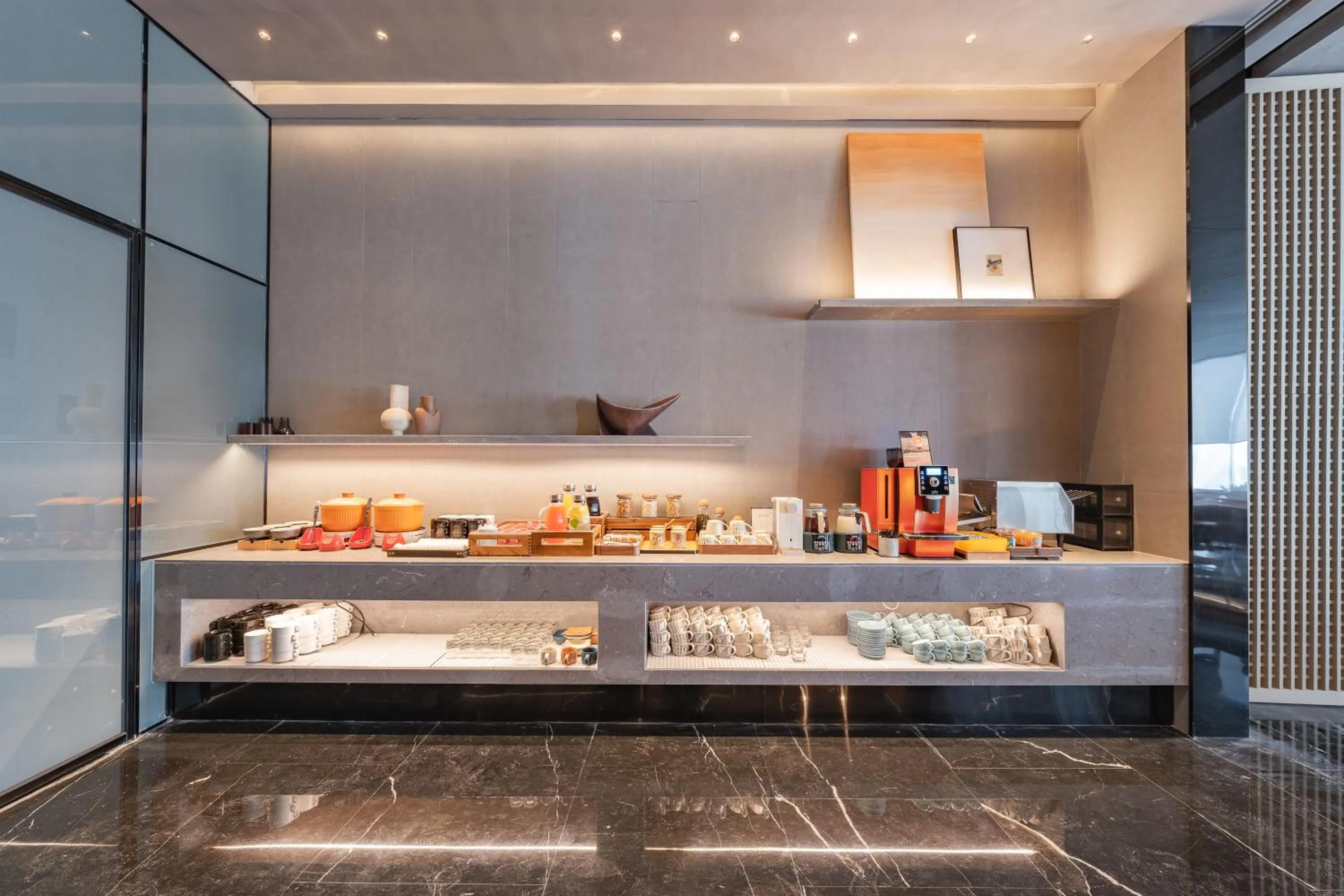 Restaurant/places to eat in Atour S Hotel Shanghai Lujiazui Expo Center