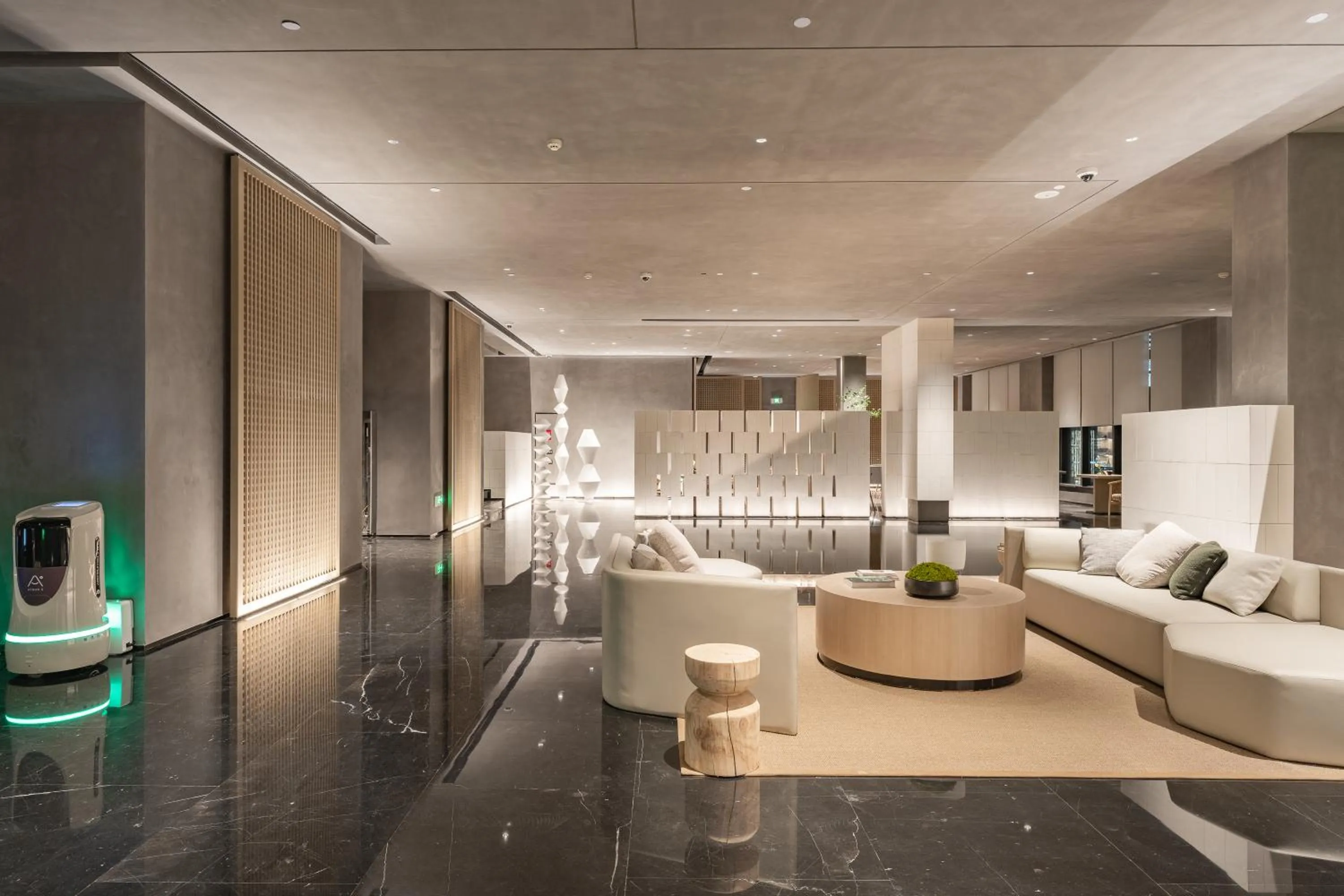 Lobby or reception in Atour S Hotel Shanghai Lujiazui Expo Center