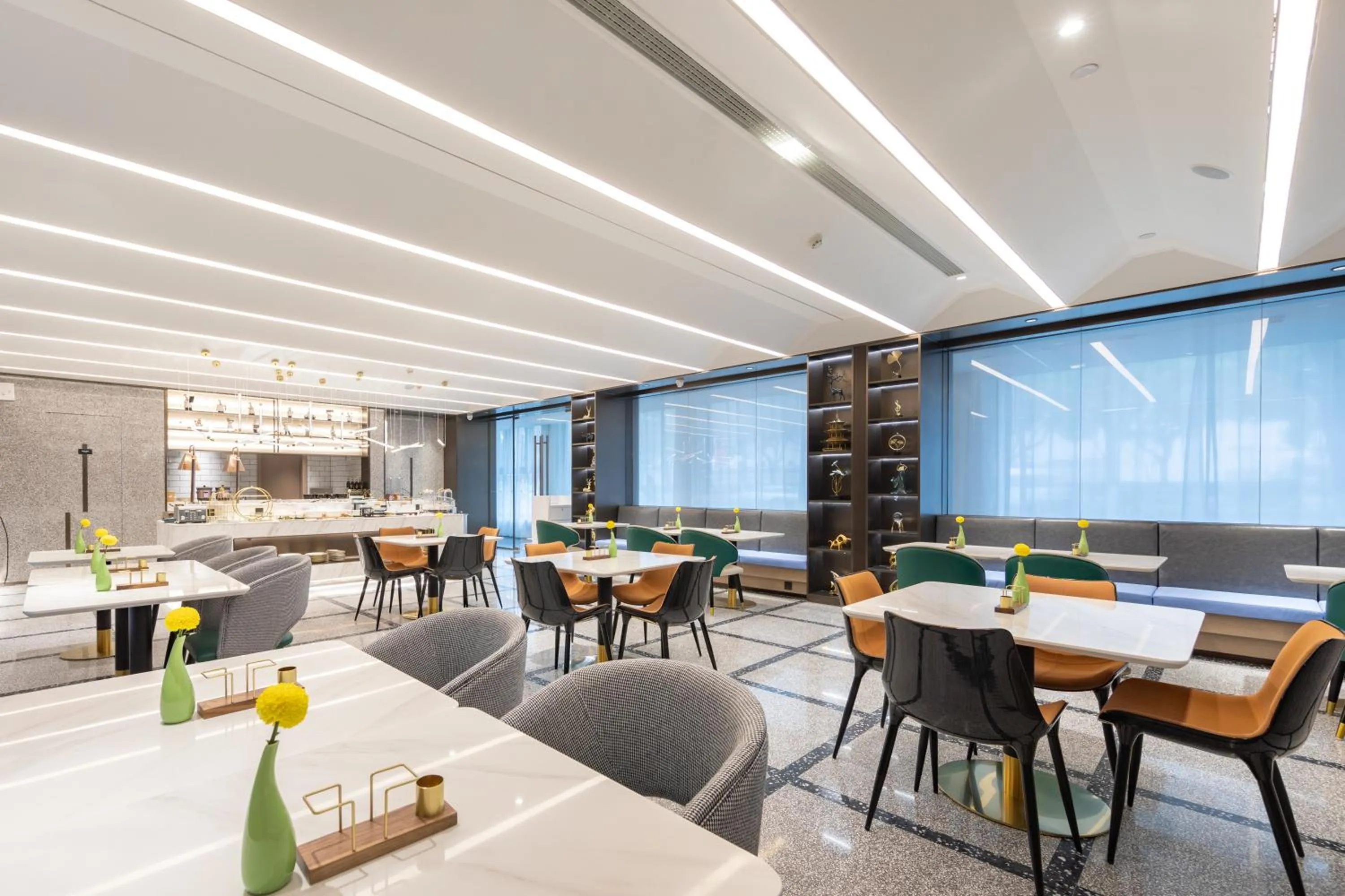 Restaurant/places to eat in Atour Hotel Suzhou Guanqian Street Leqiao Station