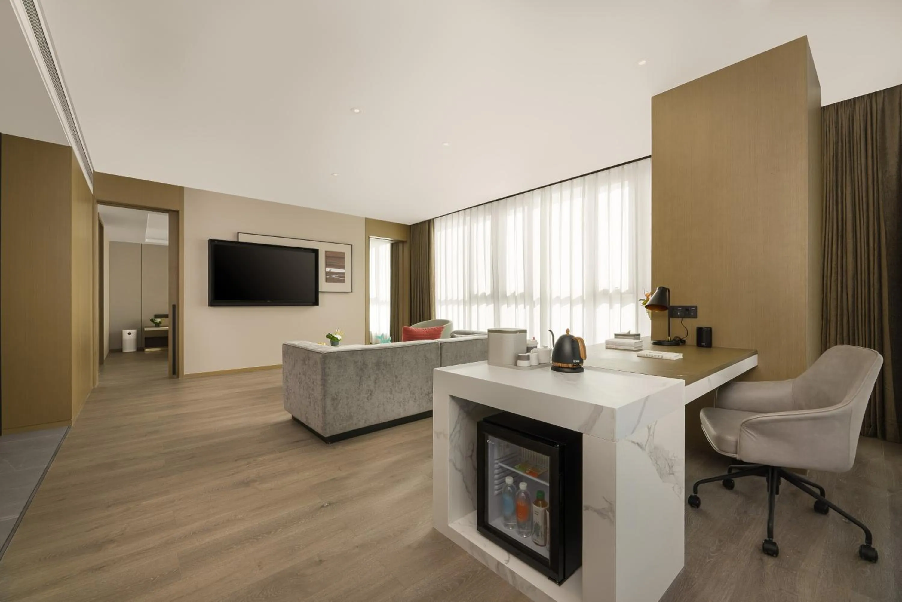 Atour Hotel Jinan West Railway Station