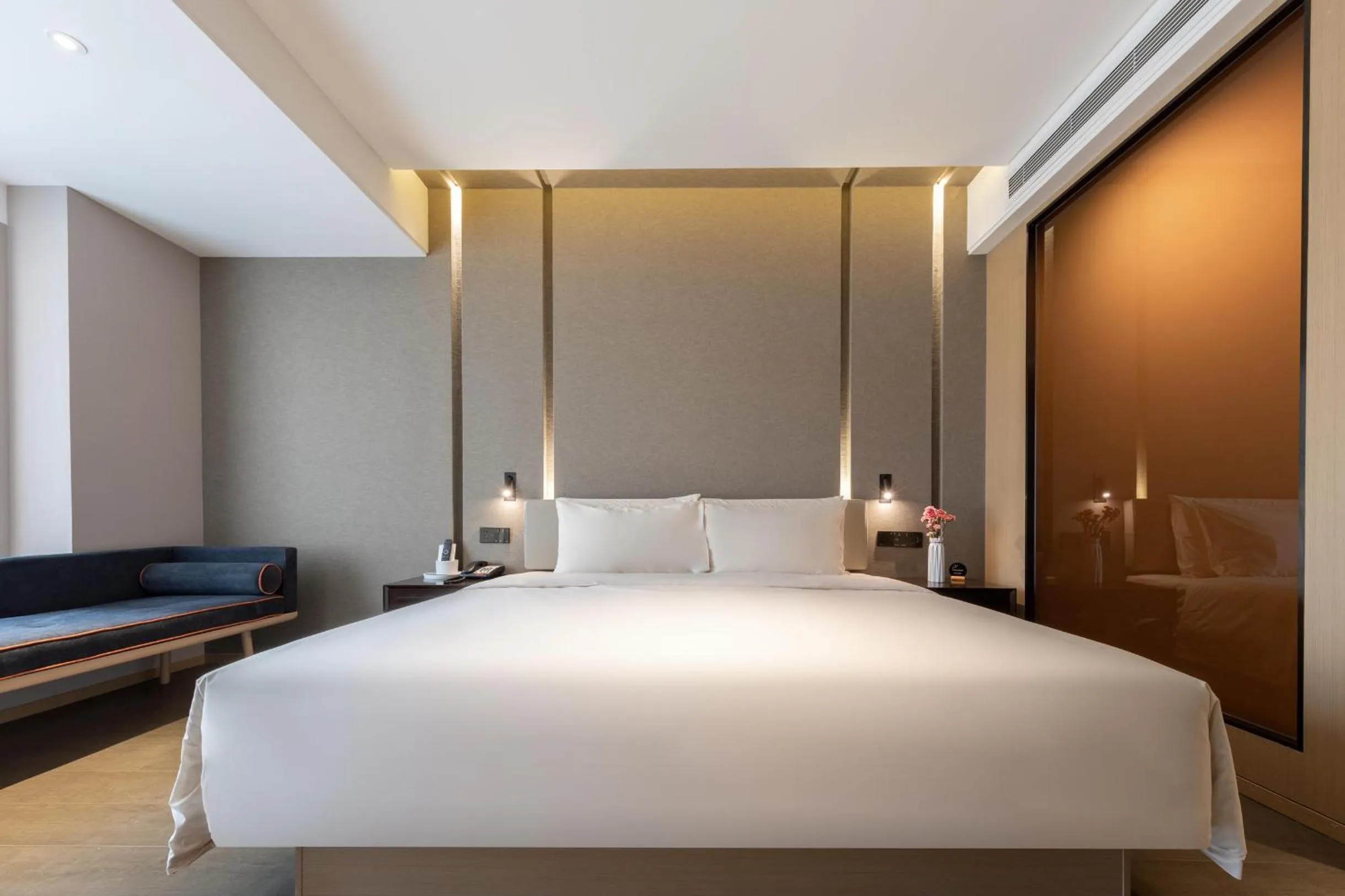 Bed in Atour Hotel South Jinan Industrial Road CBD