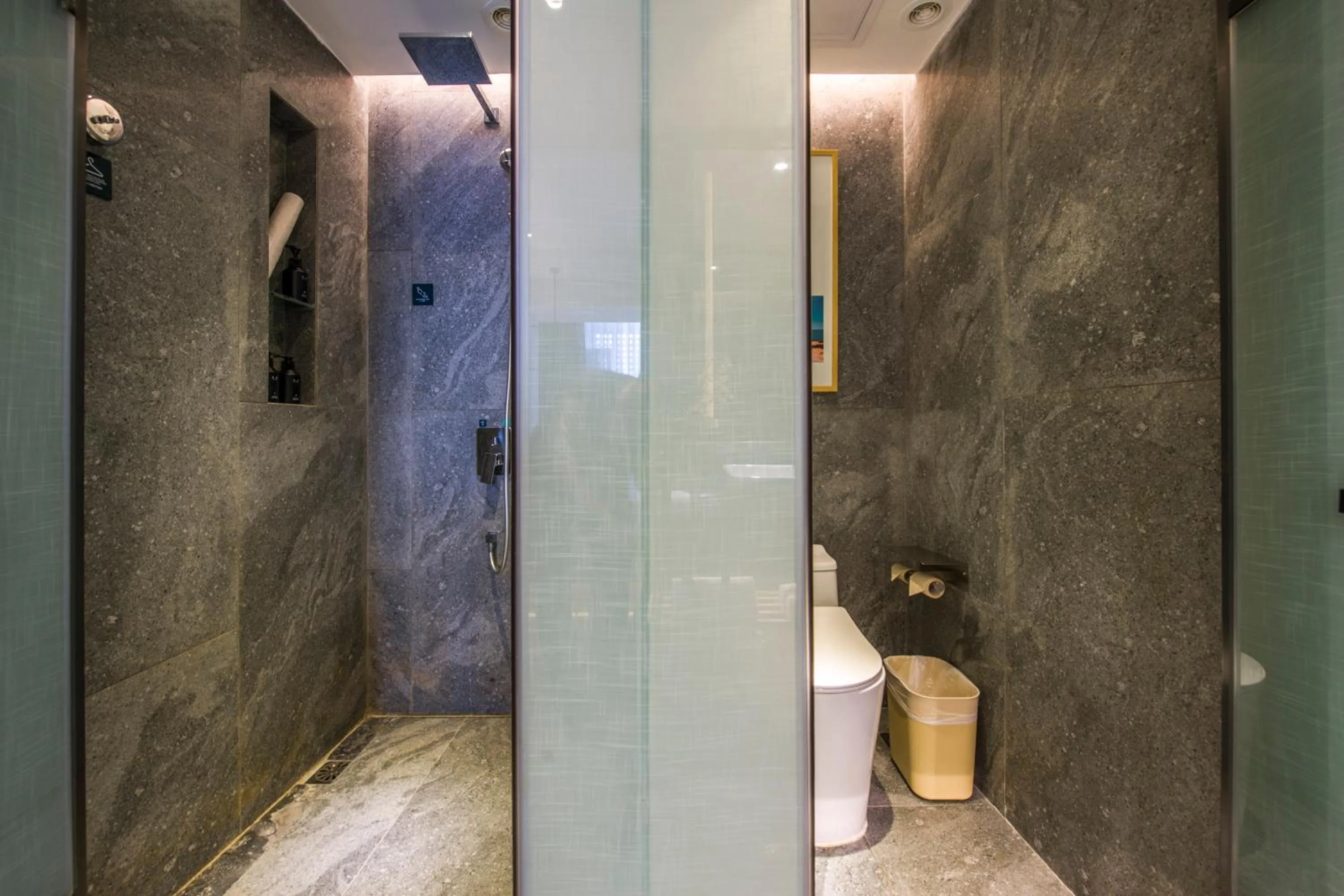 Shower in Atour X Hotel Zhujiang New Town Tianhe Park Station Guangzhou close to Canton Fair -Free shuttle bus to Canton Fair